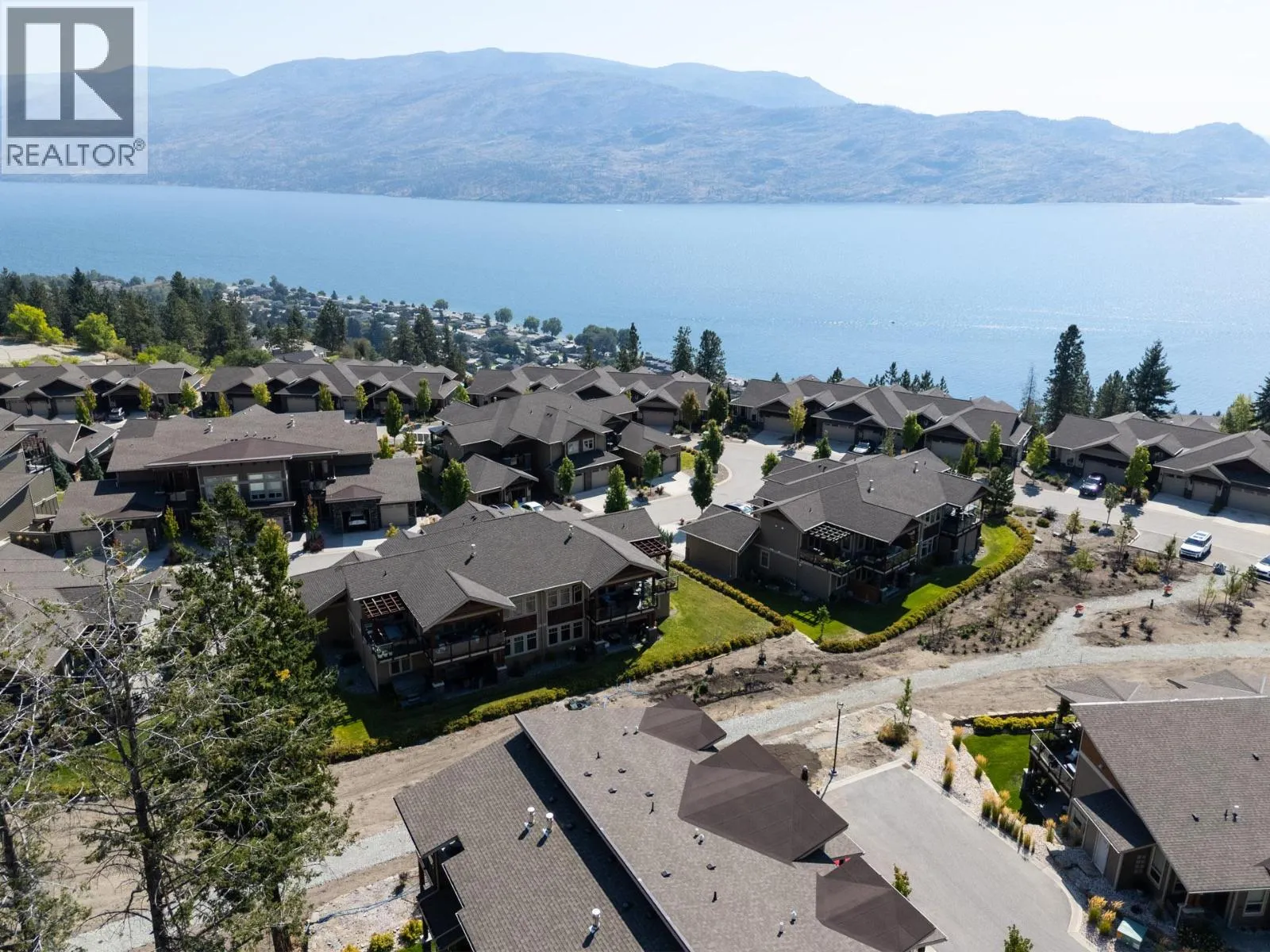 4000 Redstone Crescent Unit# 209