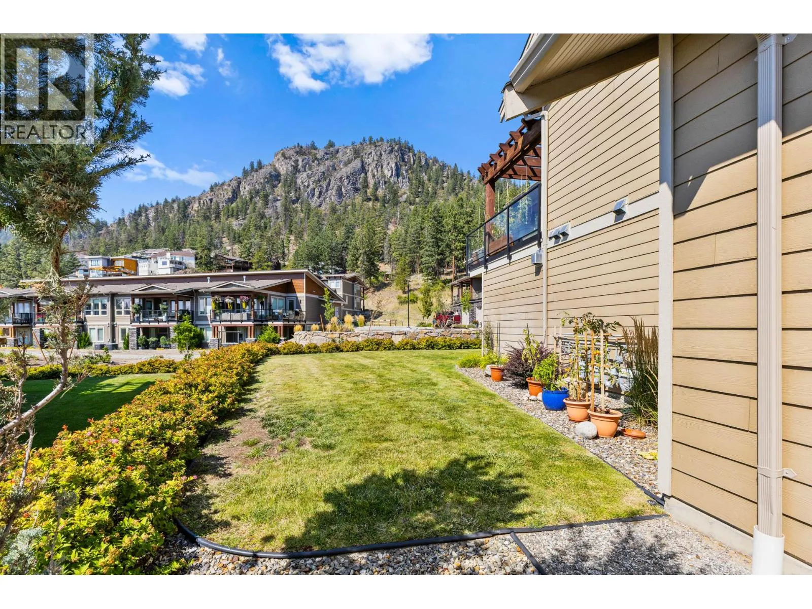 4000 Redstone Crescent Unit# 209
