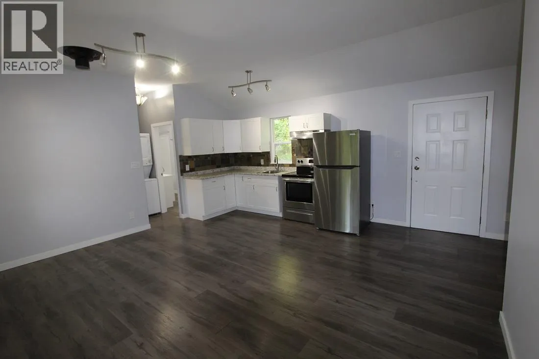 7521 Castle Heights