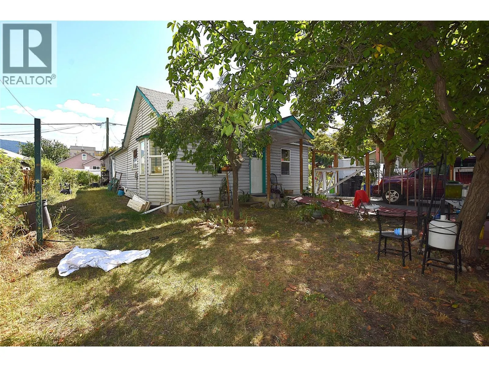 2201 34 Street