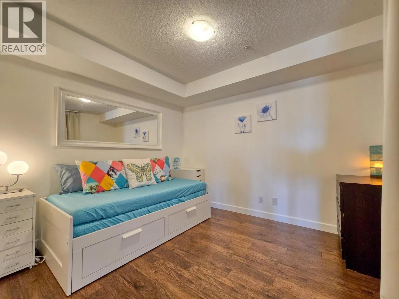 205 Third Avenue Unit# 1306