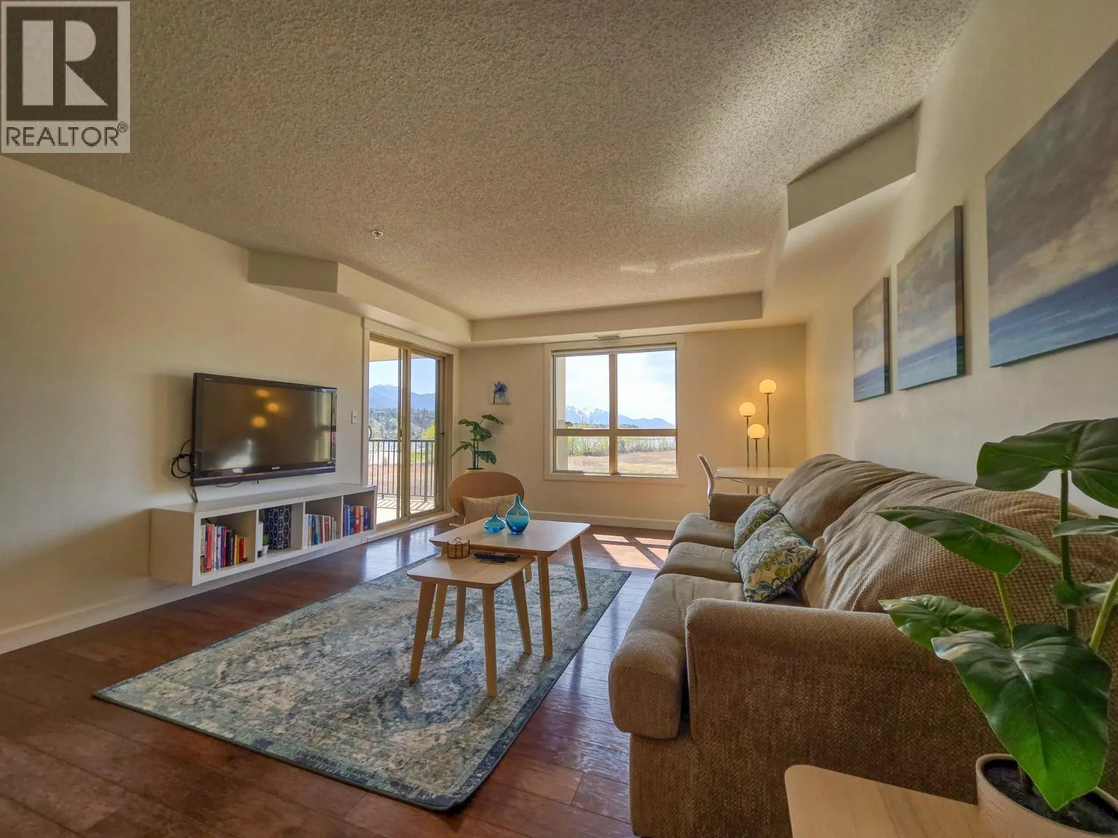 205 Third Avenue Unit# 1306