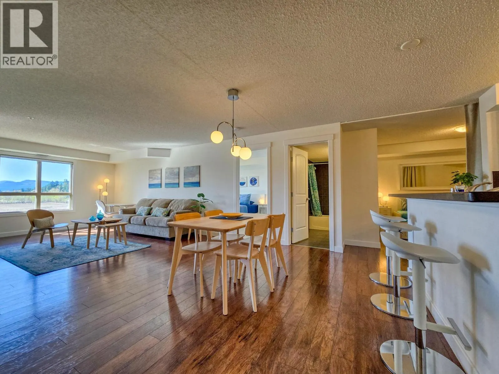 205 Third Avenue Unit# 1306