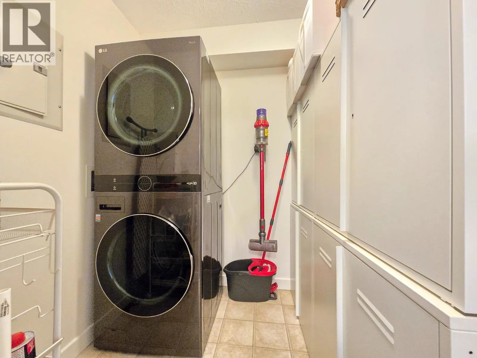 205 Third Avenue Unit# 1306