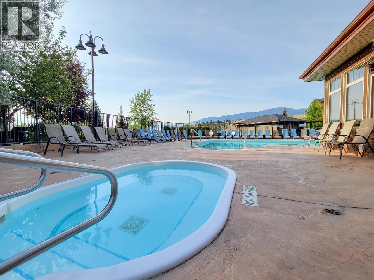 205 Third Avenue Unit# 1306