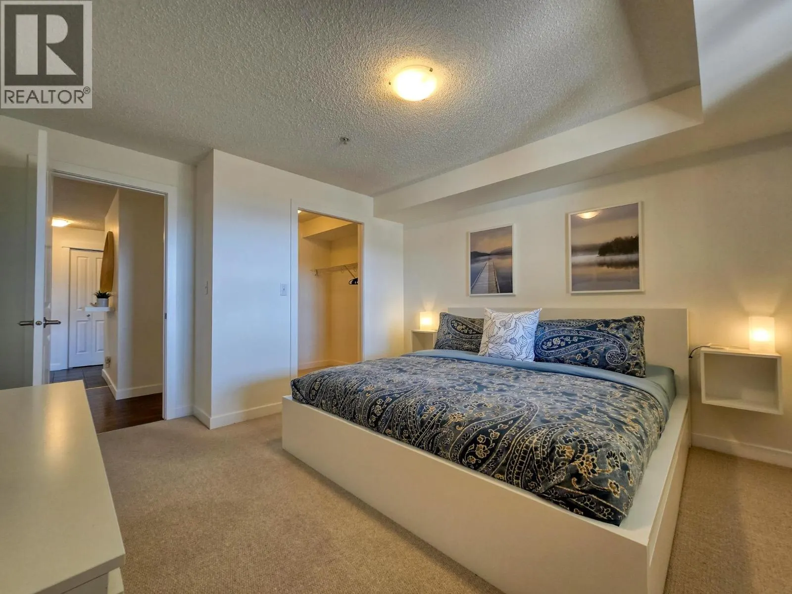 205 Third Avenue Unit# 1306