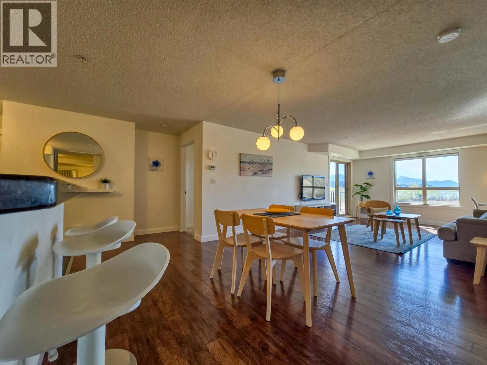 205 Third Avenue Unit# 1306
