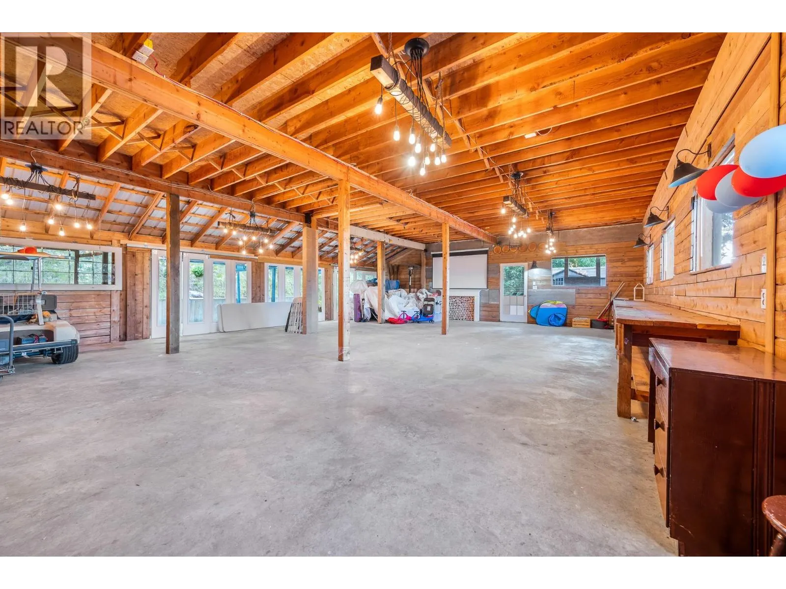 5221 Hartnell Road