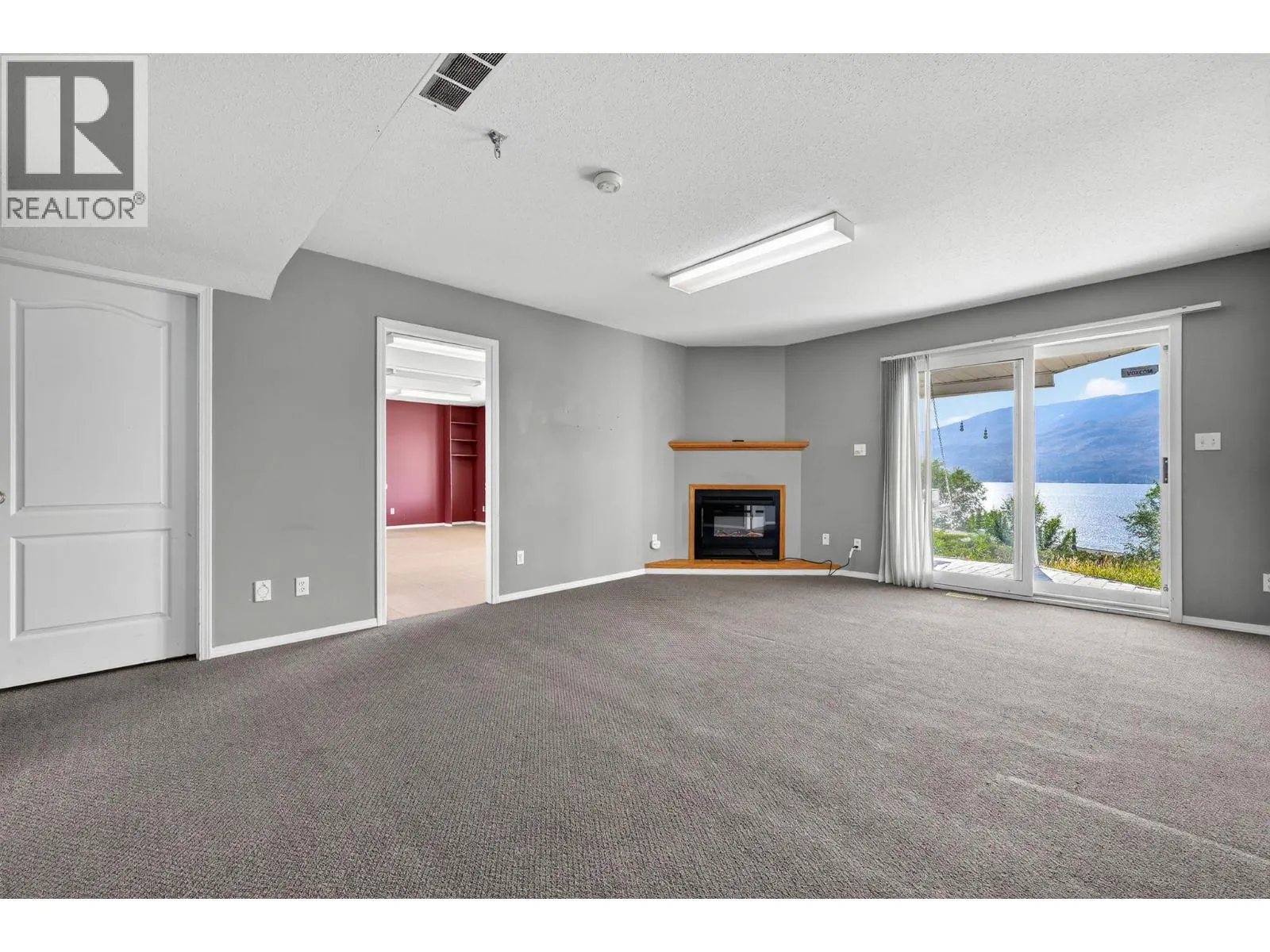 3715 Lornell Crescent