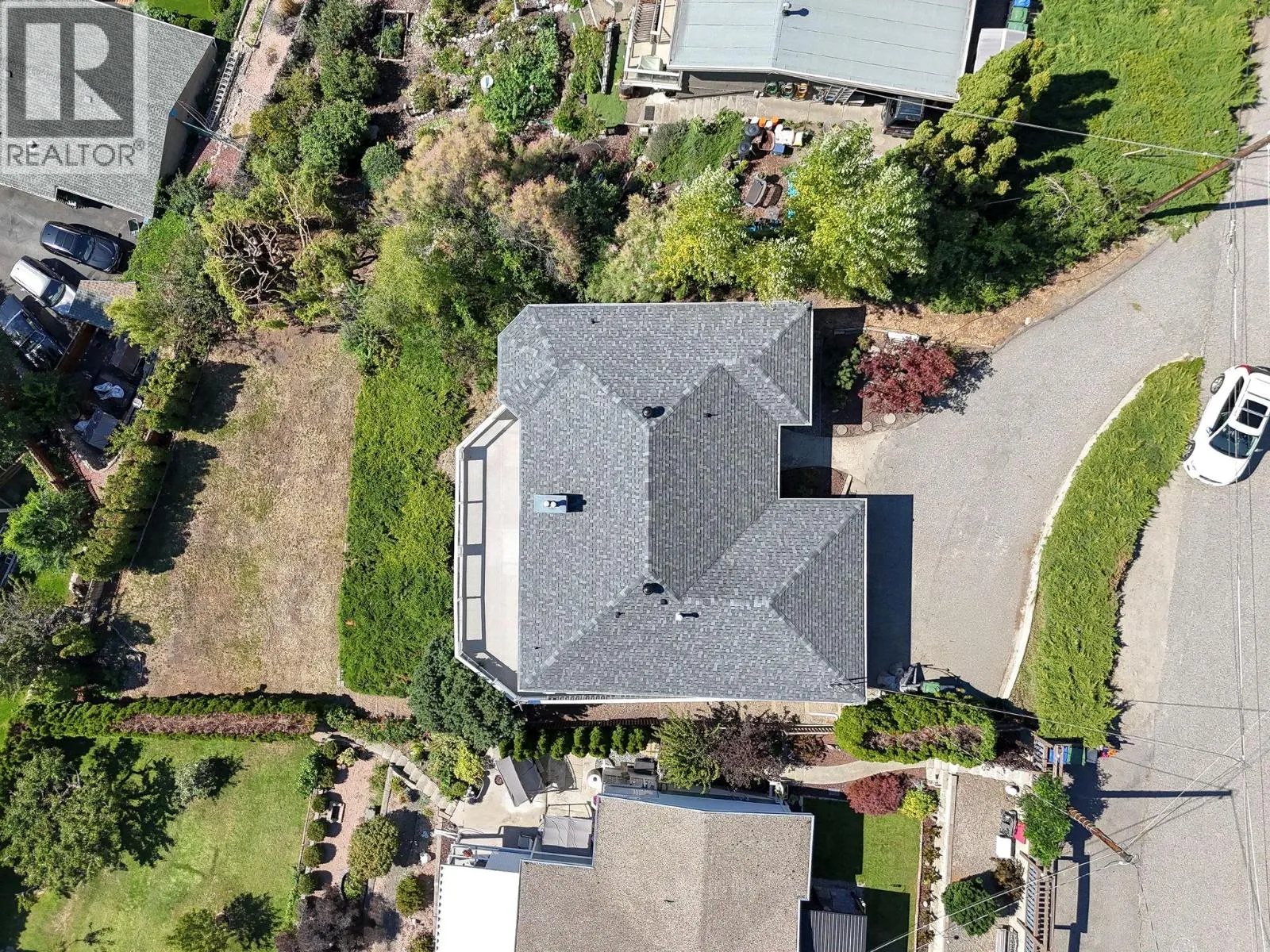 3715 Lornell Crescent