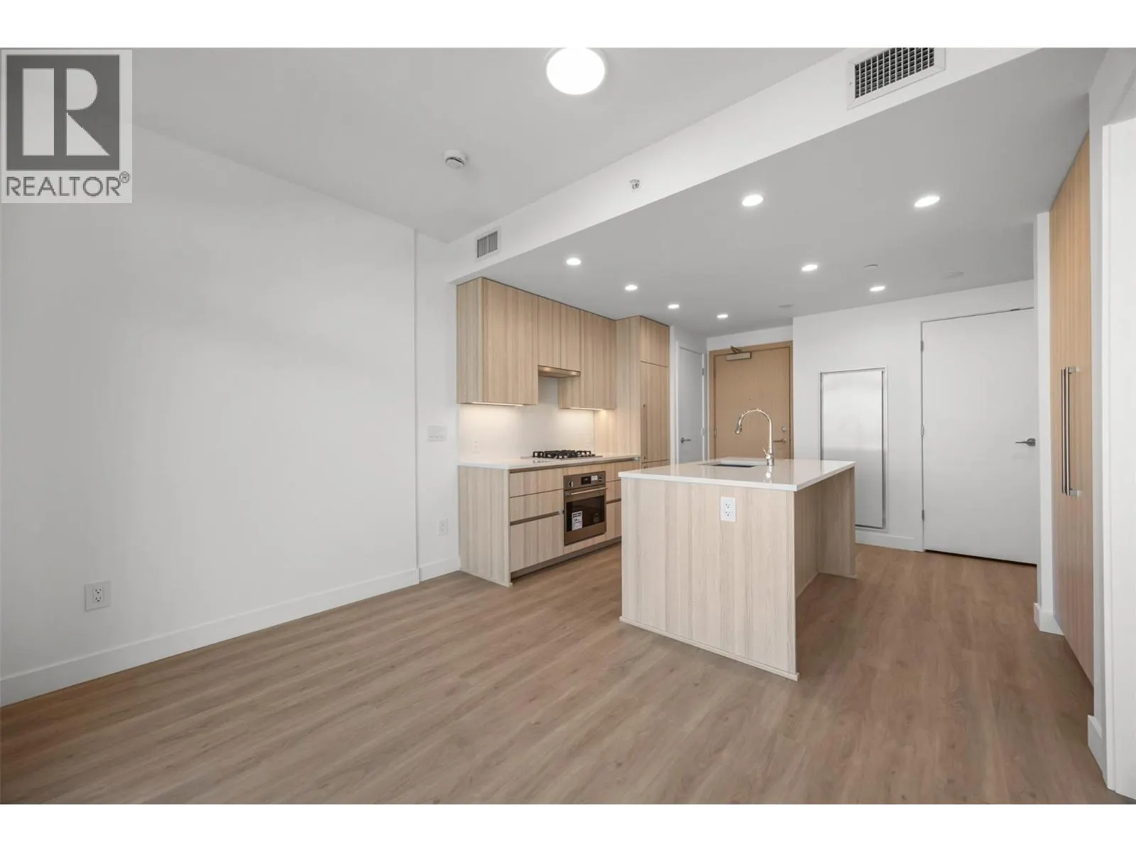 1626 Water Street Unit# 801 Lot# 167