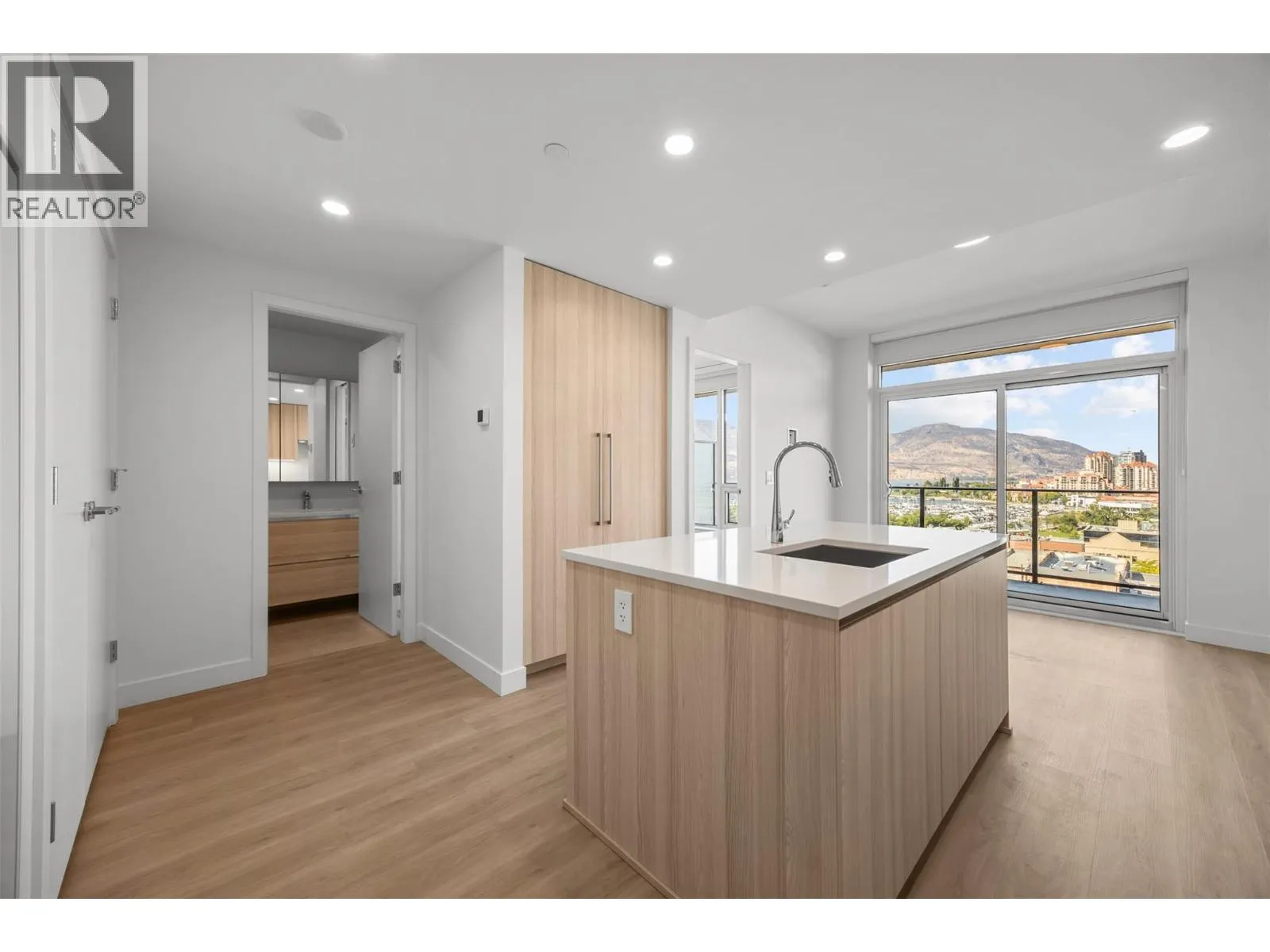 1626 Water Street Unit# 801 Lot# 167