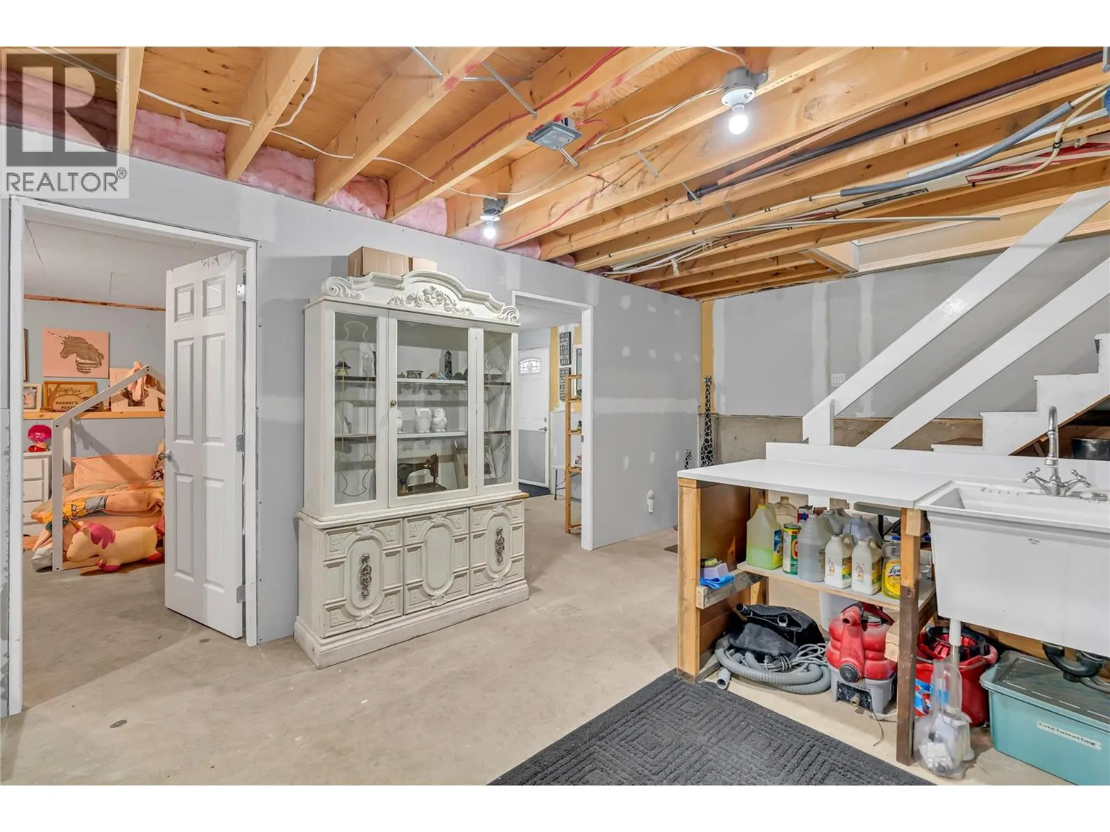 2613 OLD HEDLEY Road