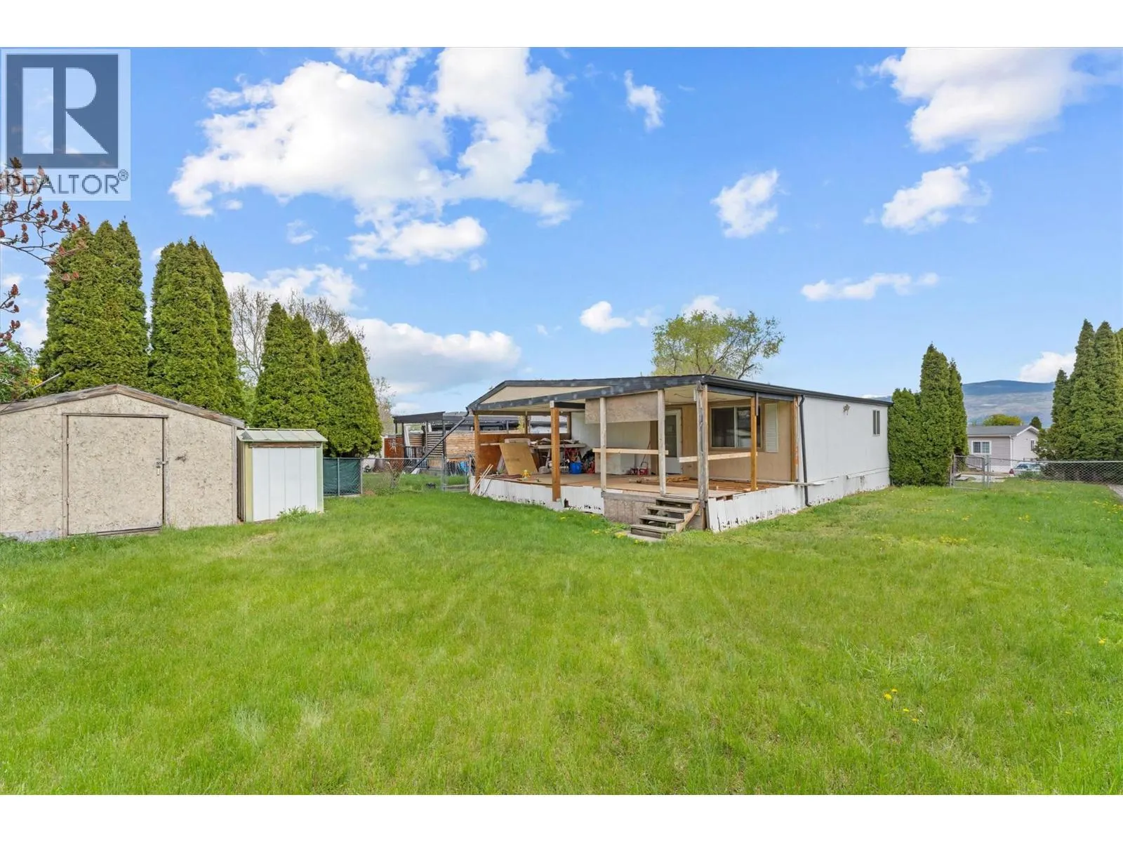 3381 Village Green Way Unit# 28