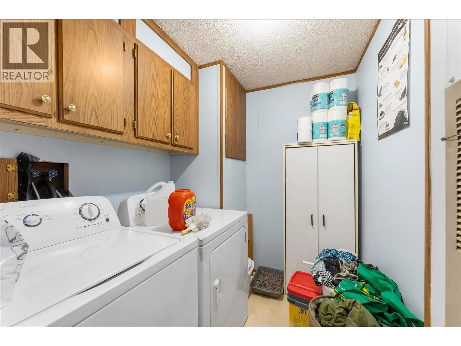3381 Village Green Way Unit# 28