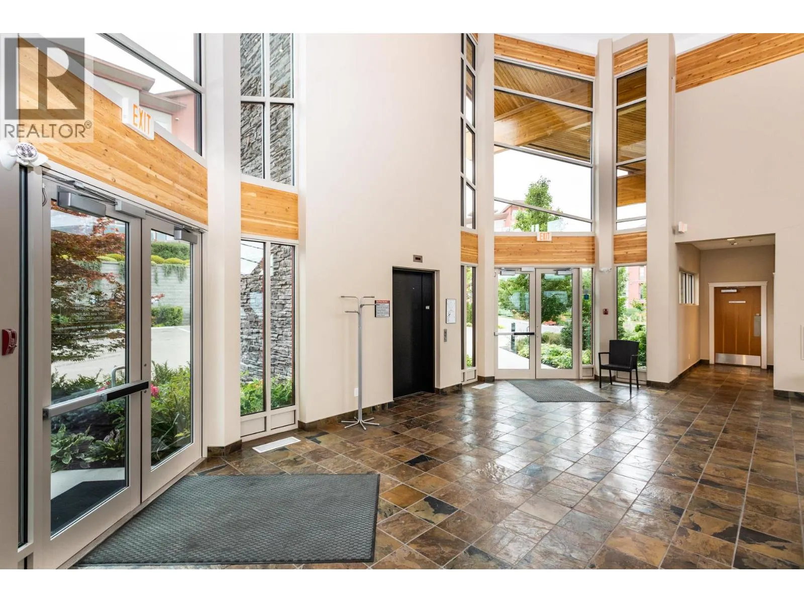3205 Skyview Lane Unit# 409