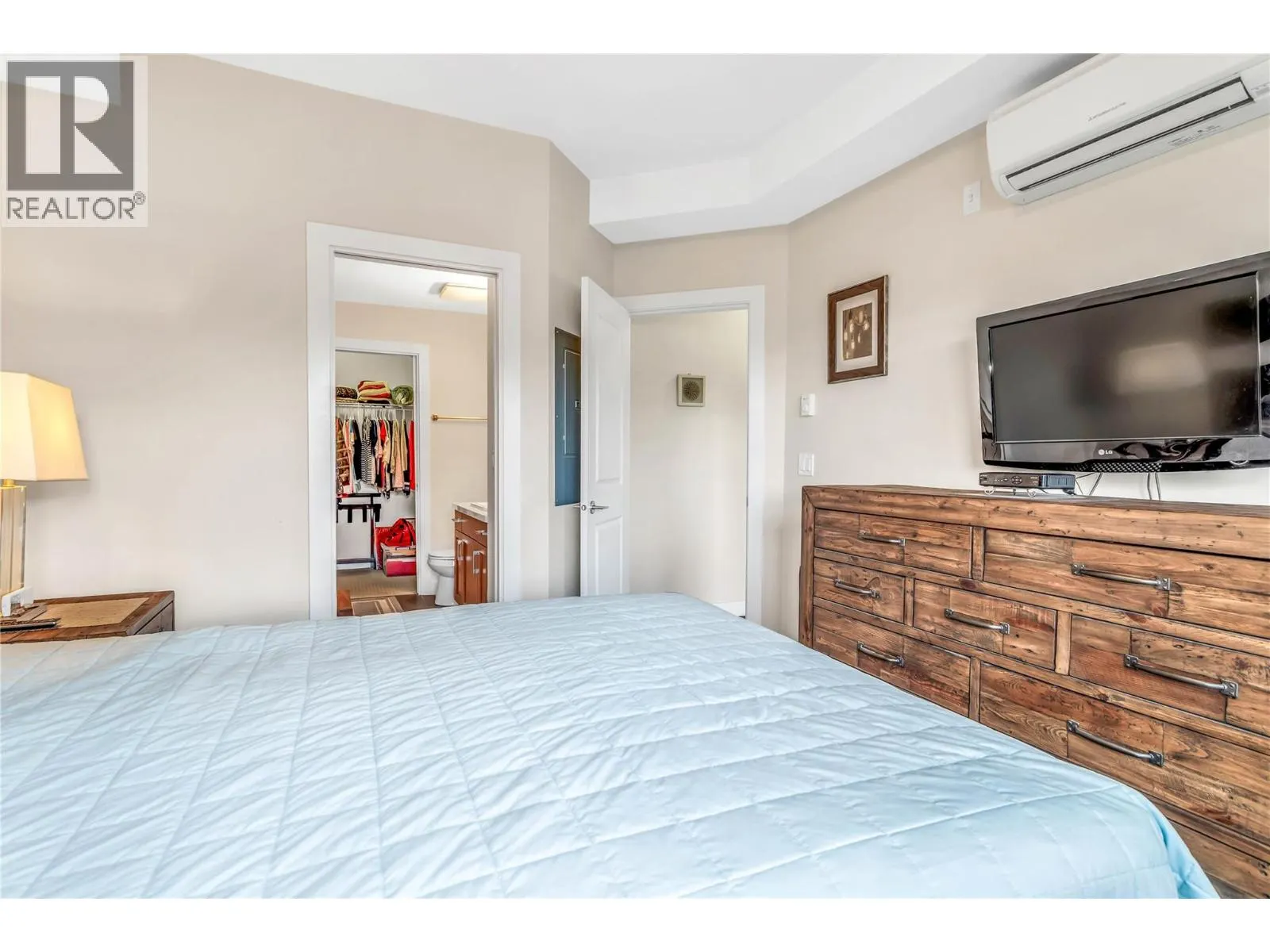 3205 Skyview Lane Unit# 409