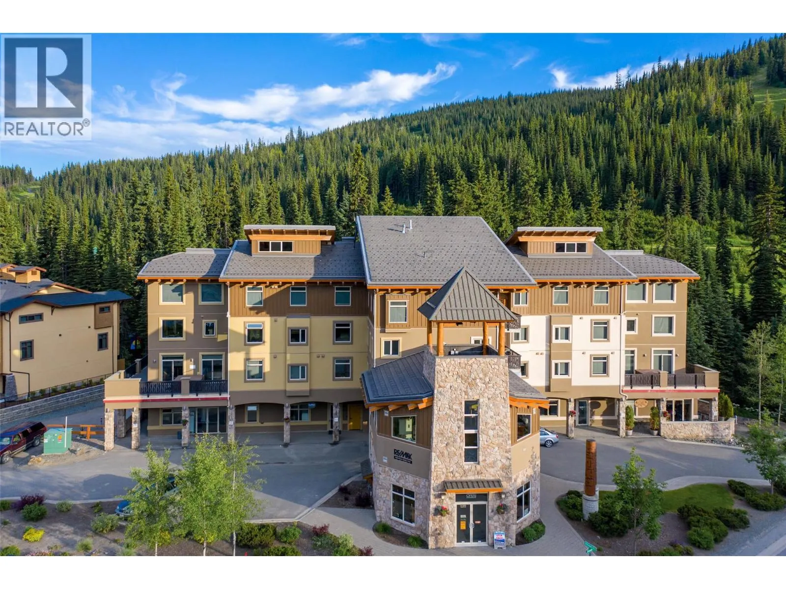 3270 Village Way Unit# 403
