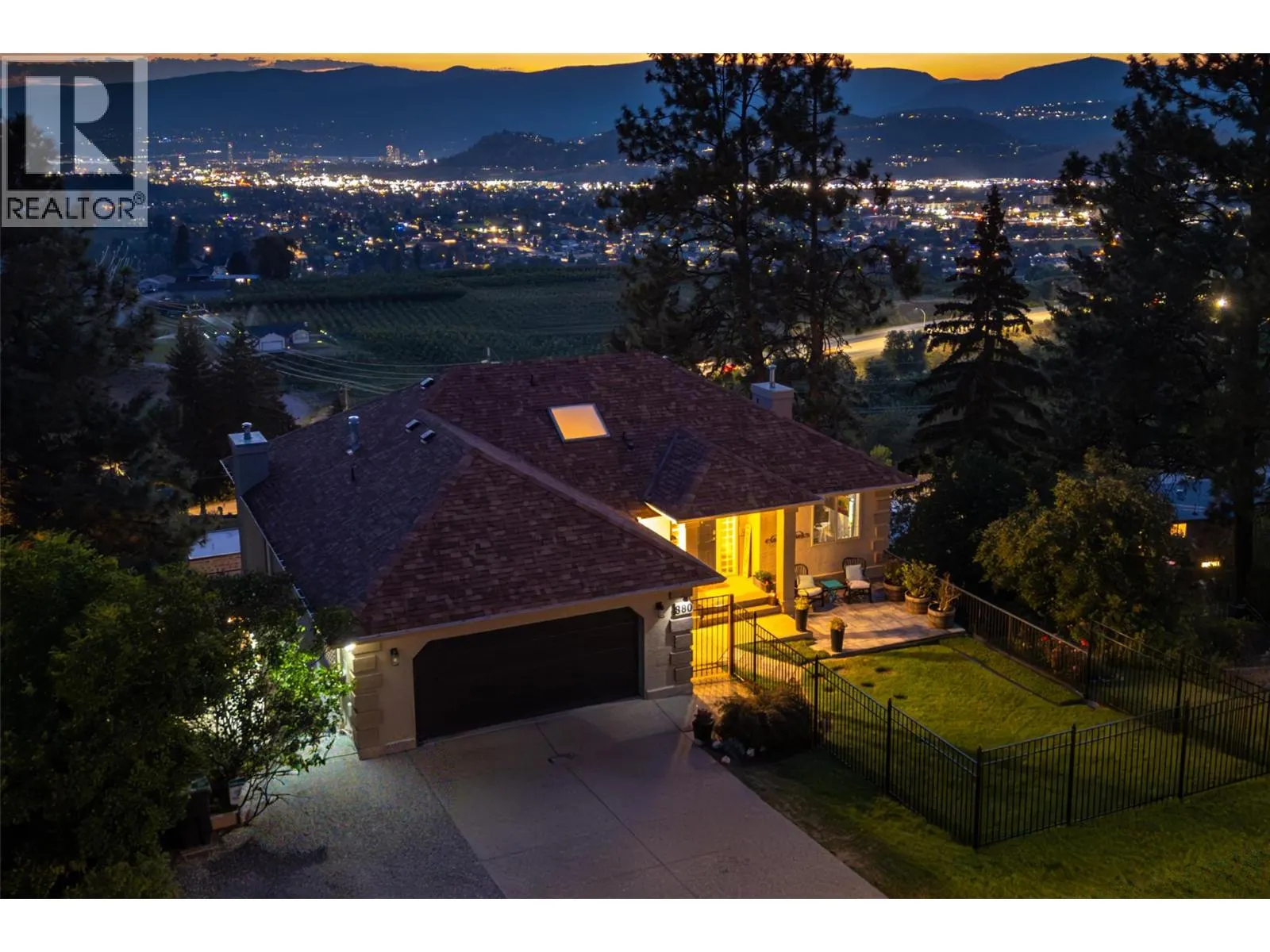 880 Ackerman Court