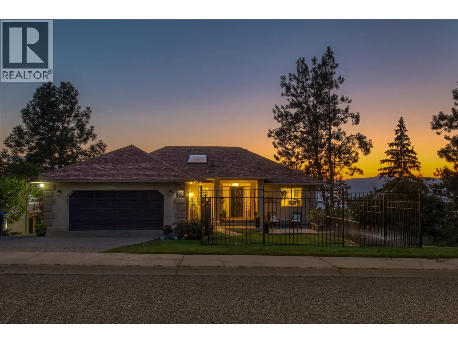 880 Ackerman Court
