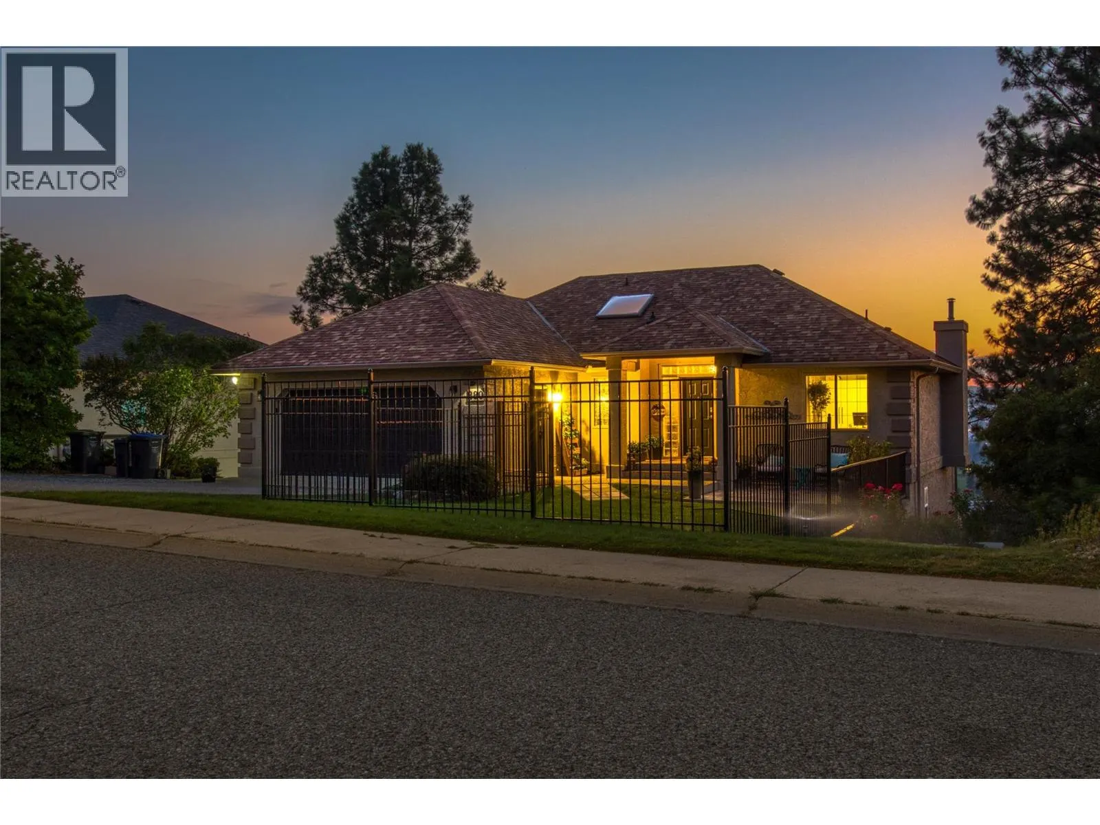 880 Ackerman Court