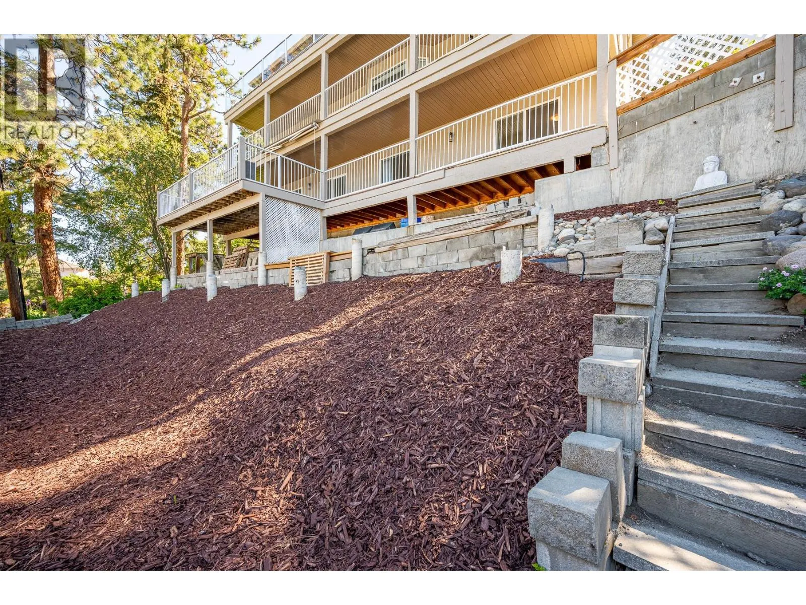 880 Ackerman Court