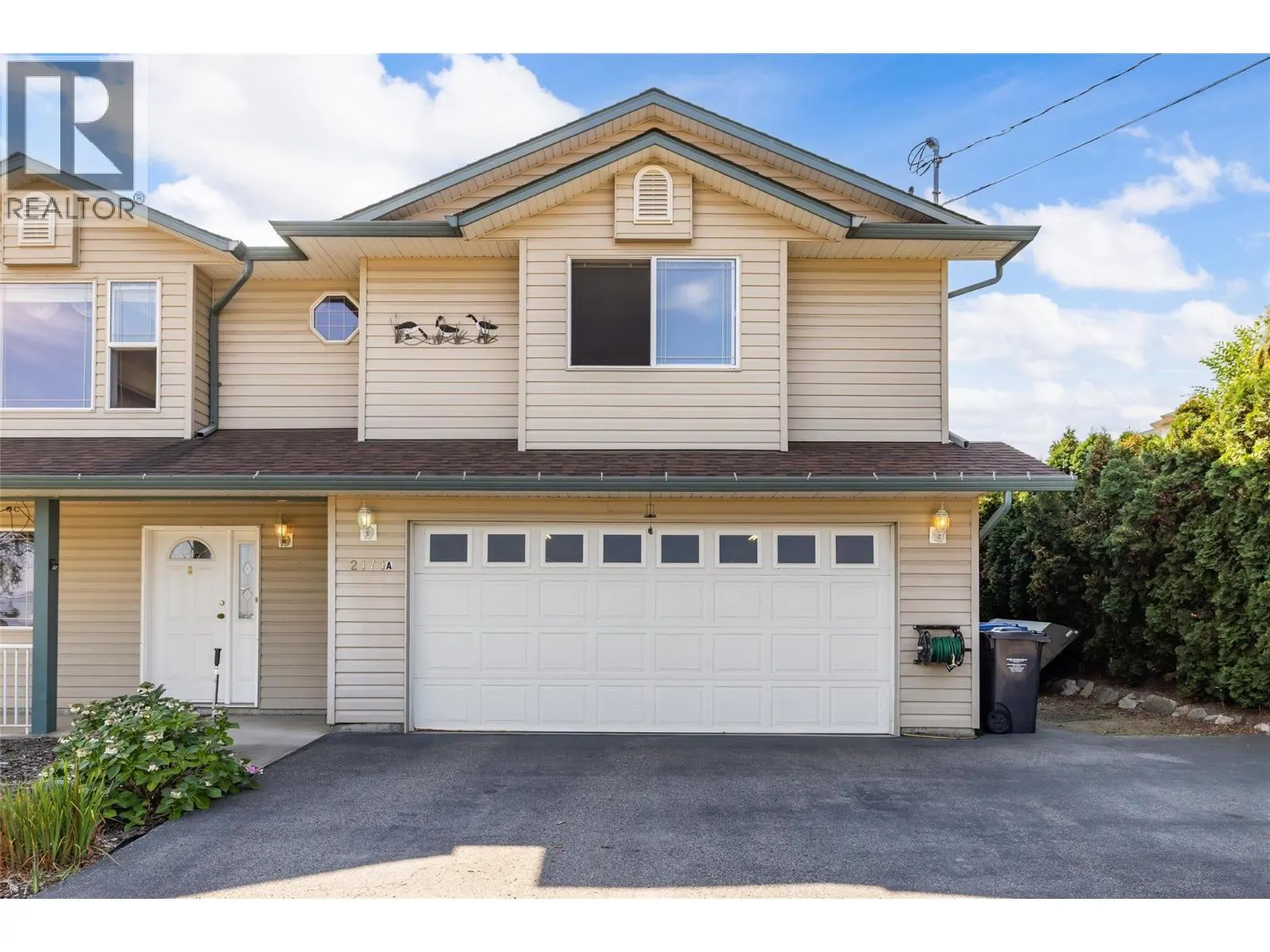 2171 Amundsen Road