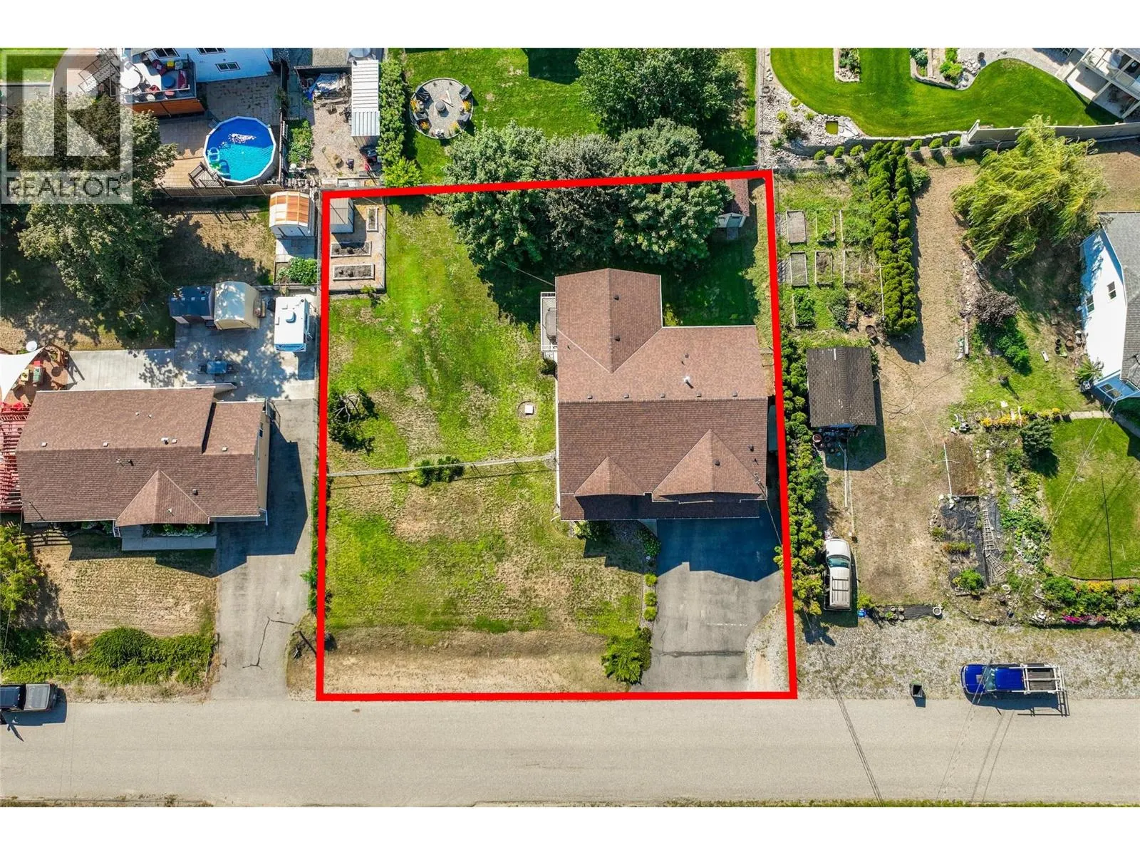 2171 Amundsen Road