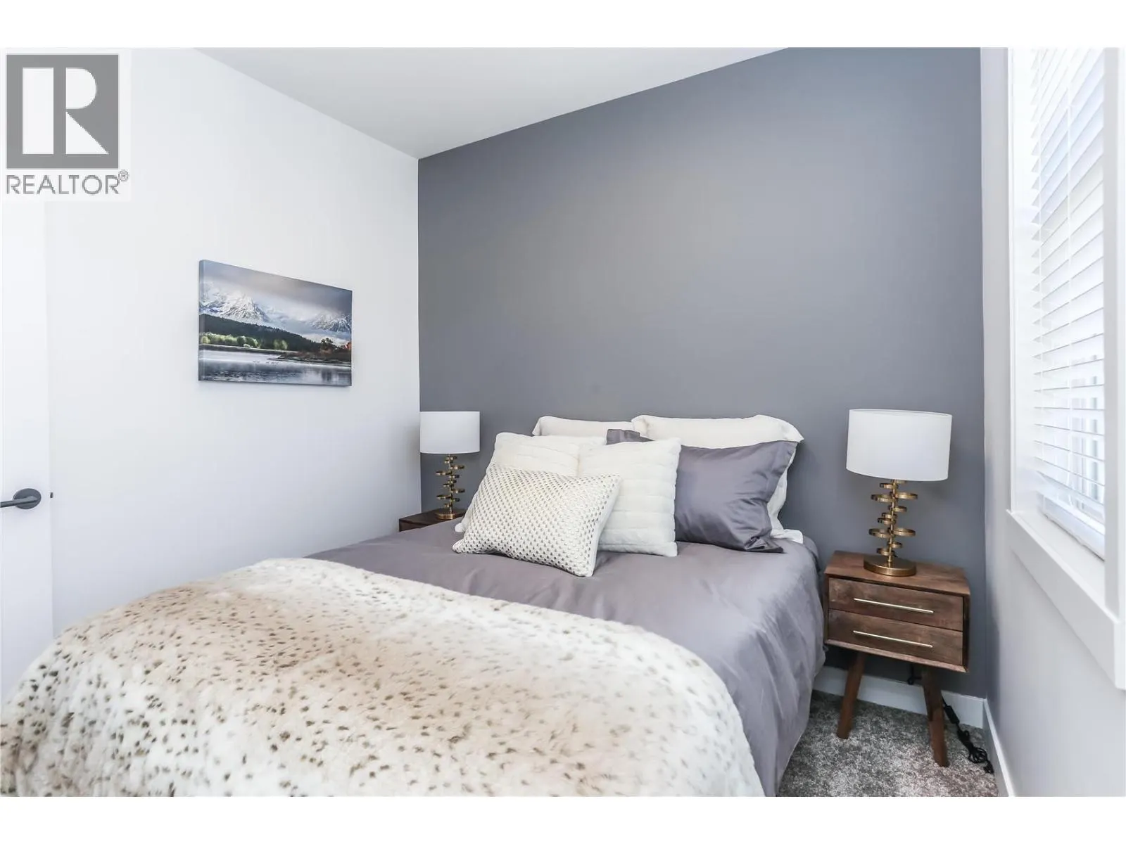 610 Academy Way Unit# 26