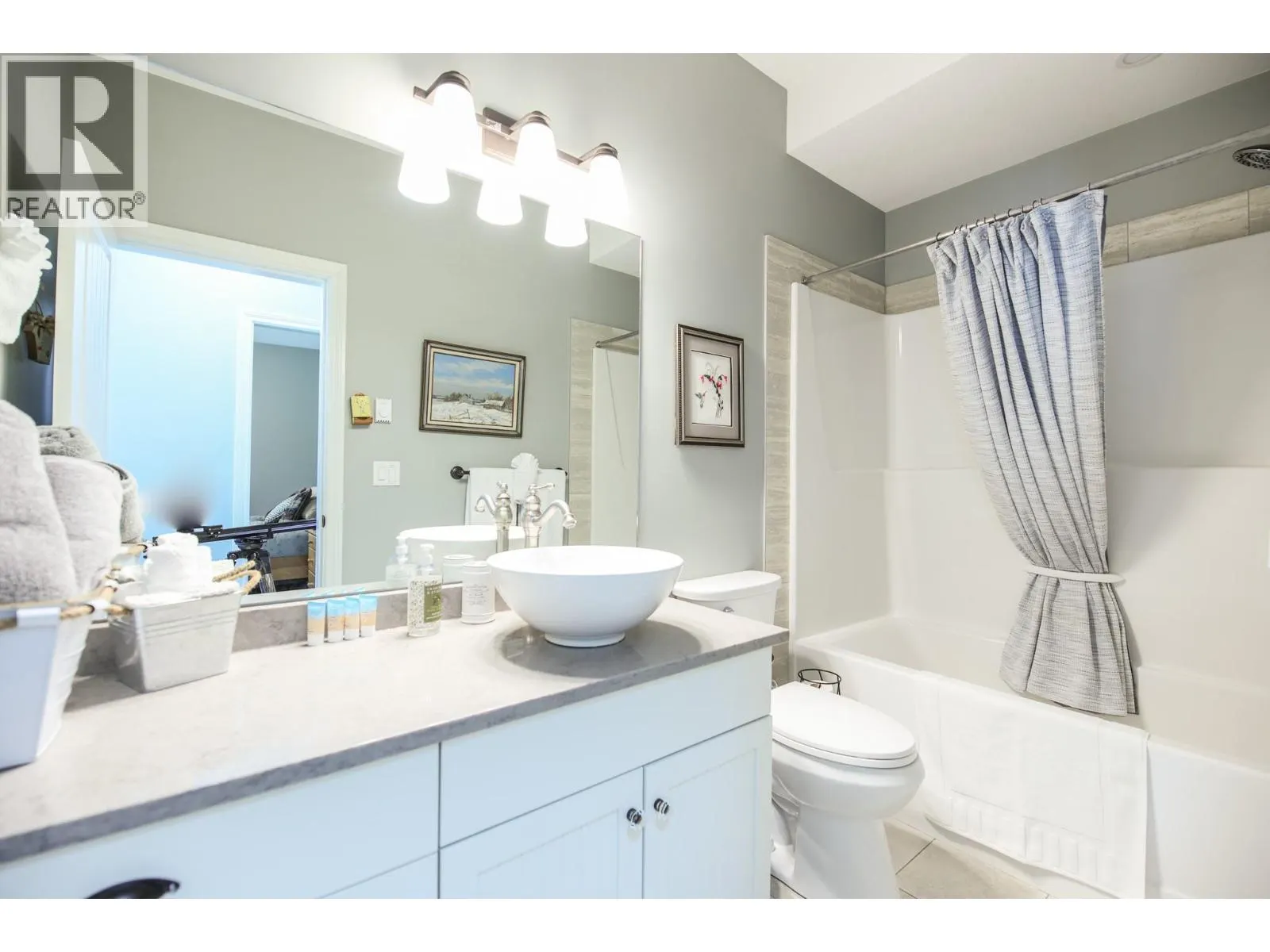 2450 Radio Tower Road Unit# 202