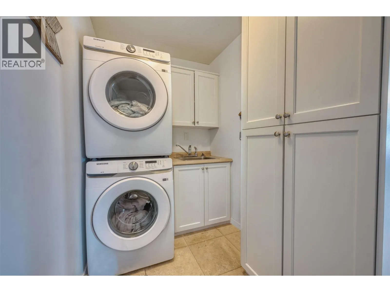 3333 Chancellor Place Unit# 6