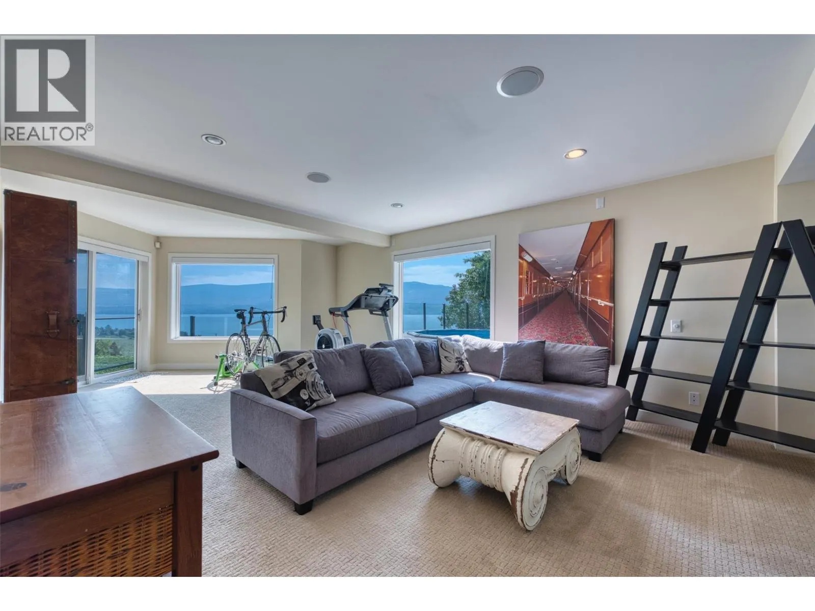 3333 Chancellor Place Unit# 6