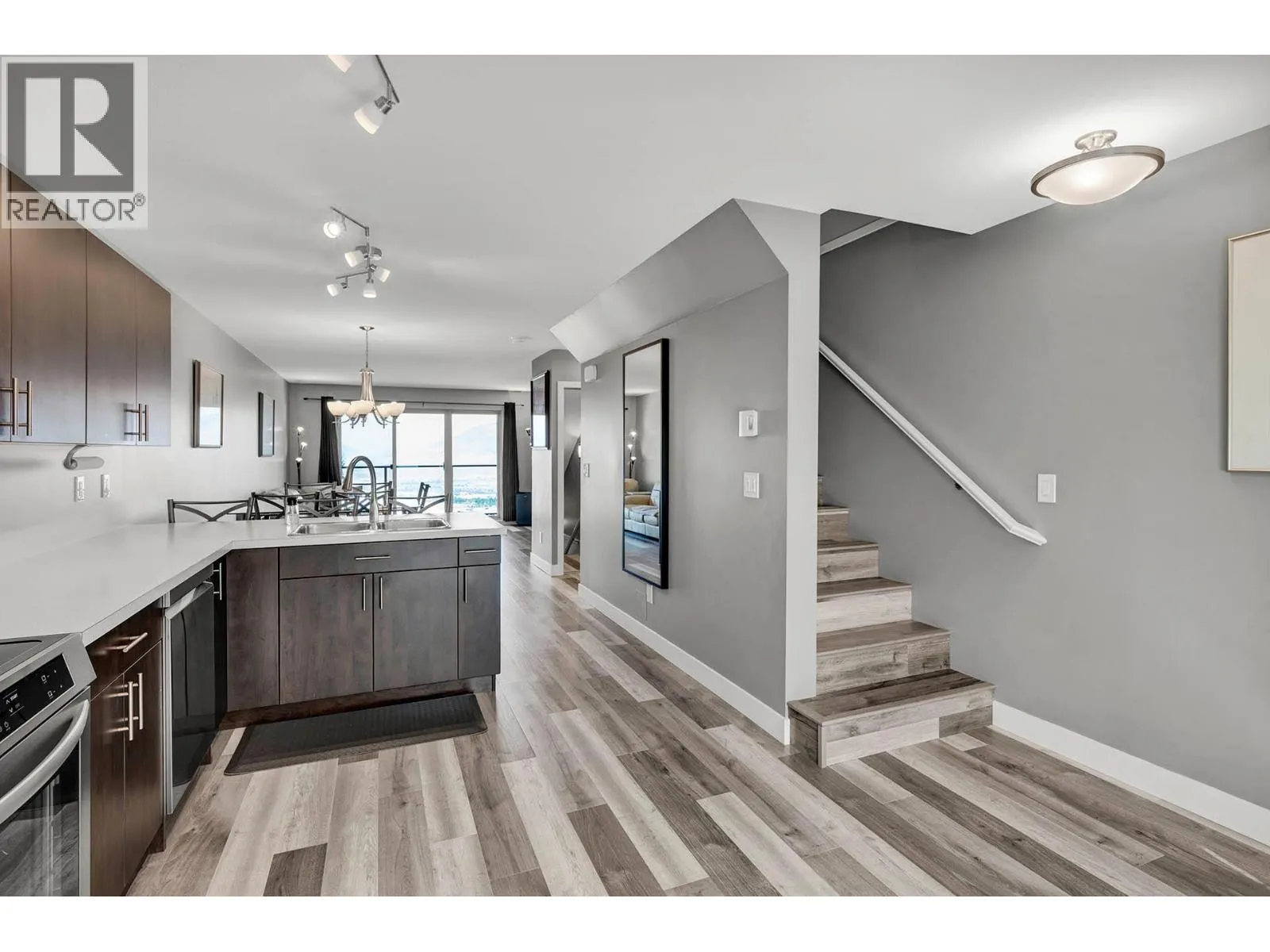 1110 Hugh Allan Drive Unit# 9
