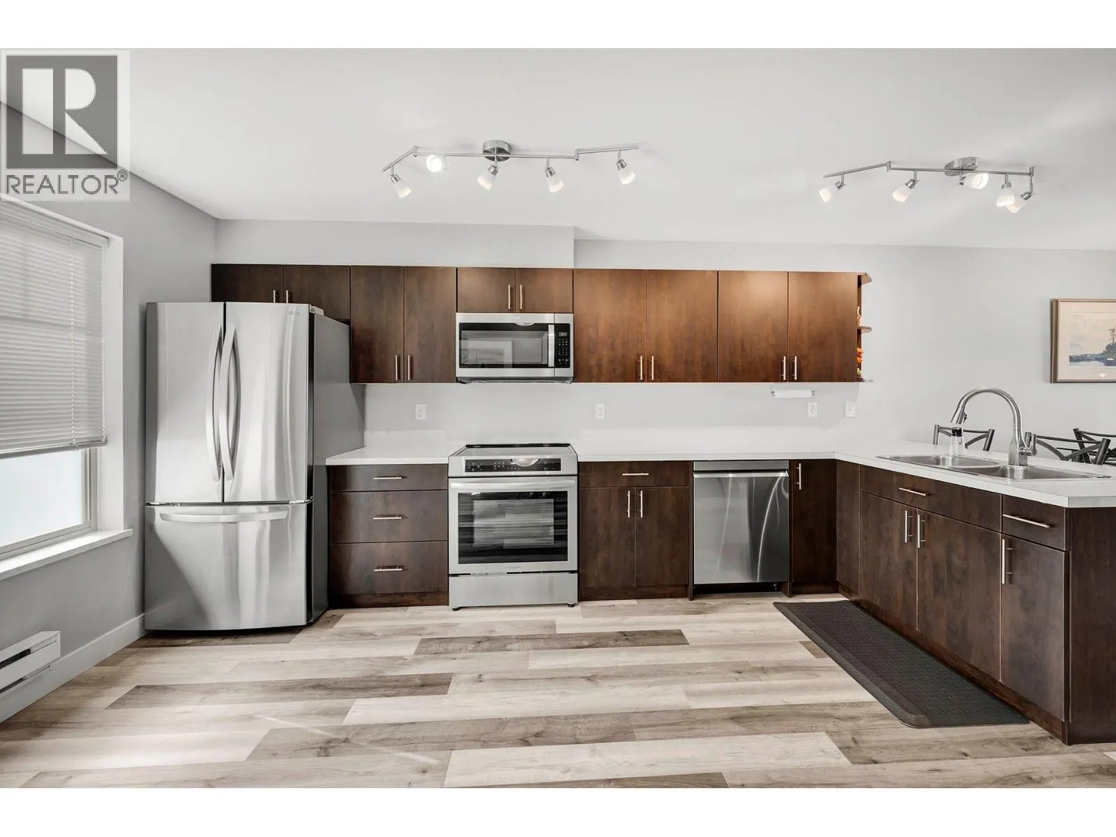 1110 Hugh Allan Drive Unit# 9