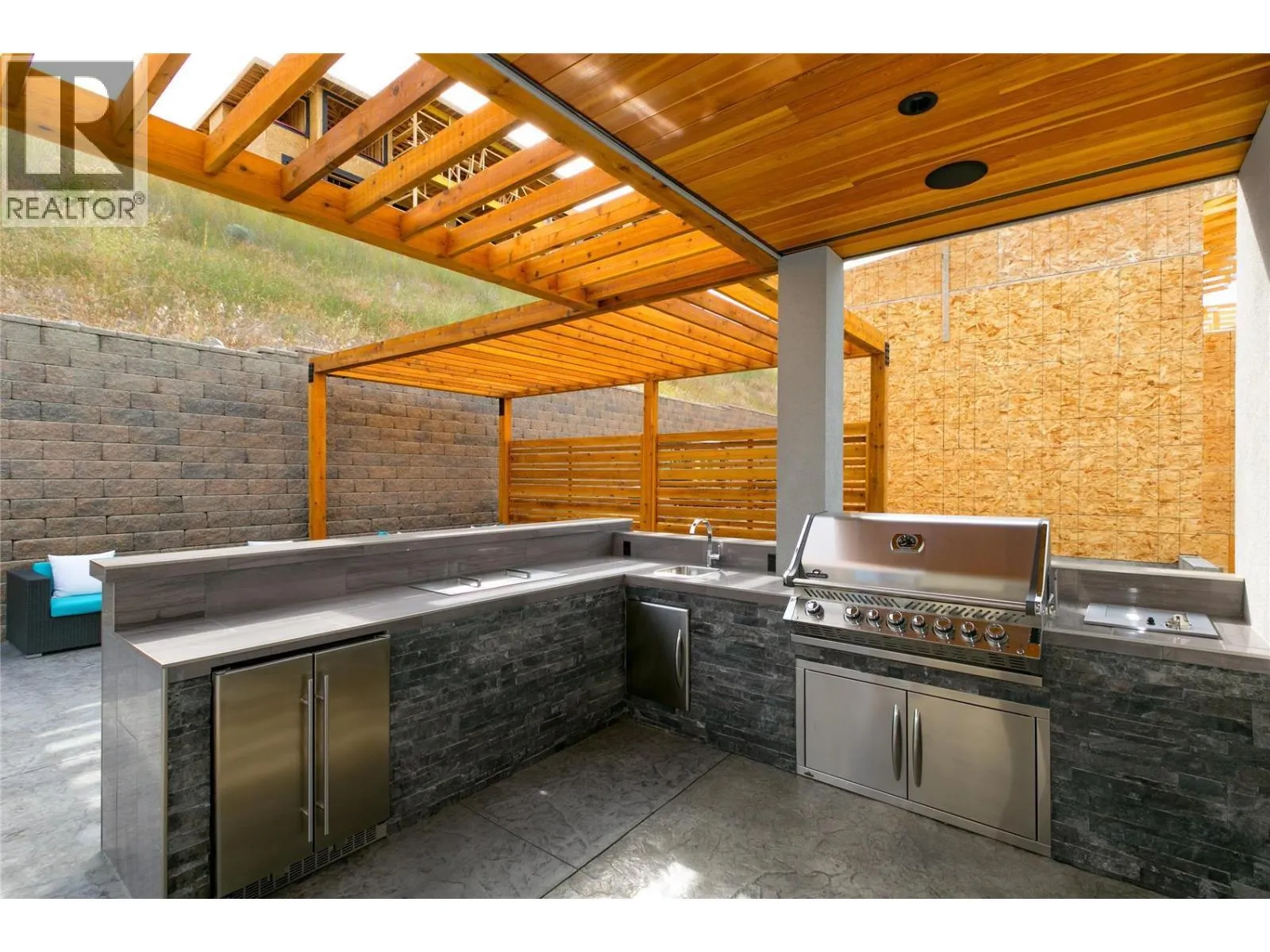 1673 Travertine Drive