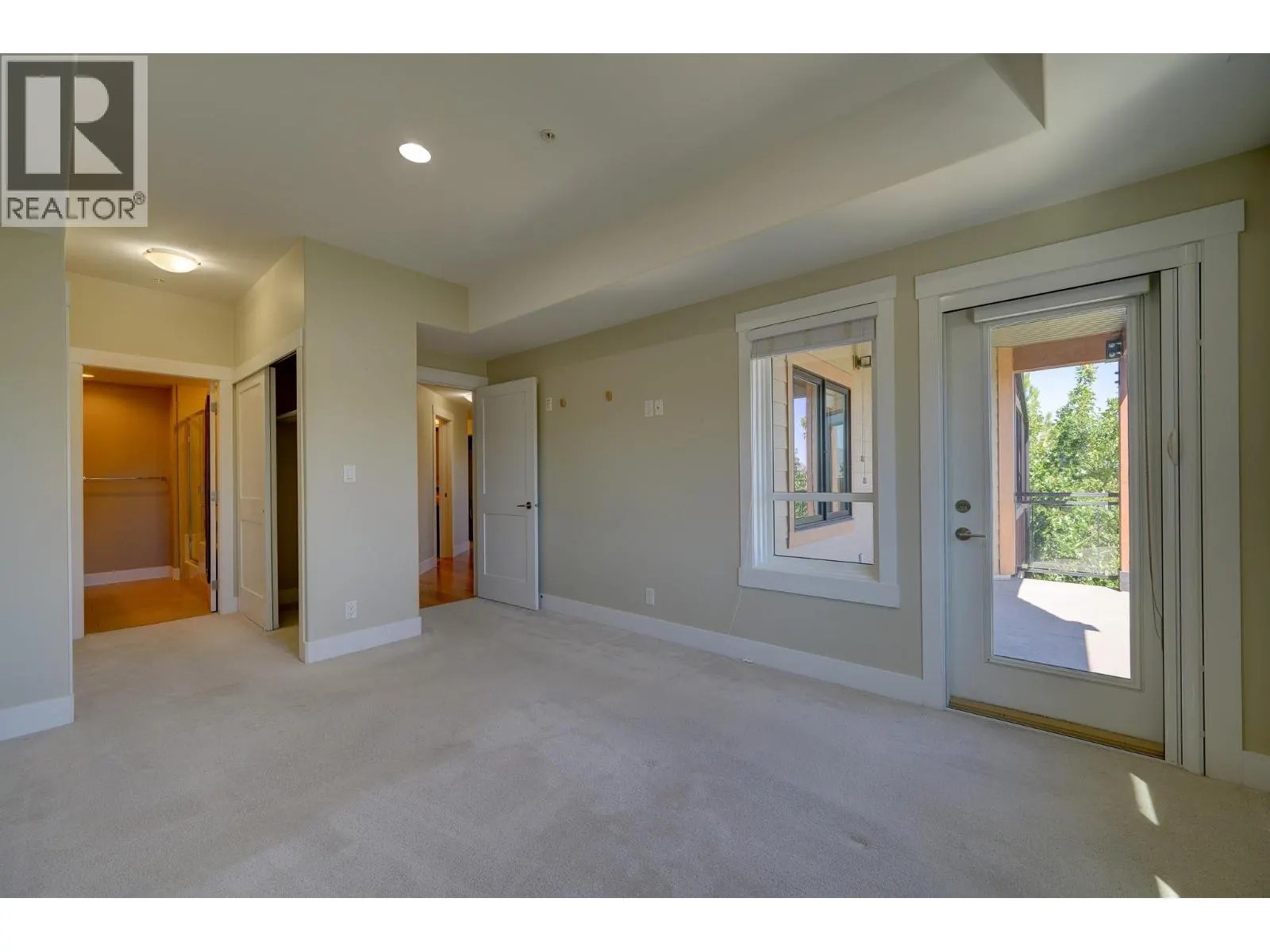 1201-1405 Springhill Drive