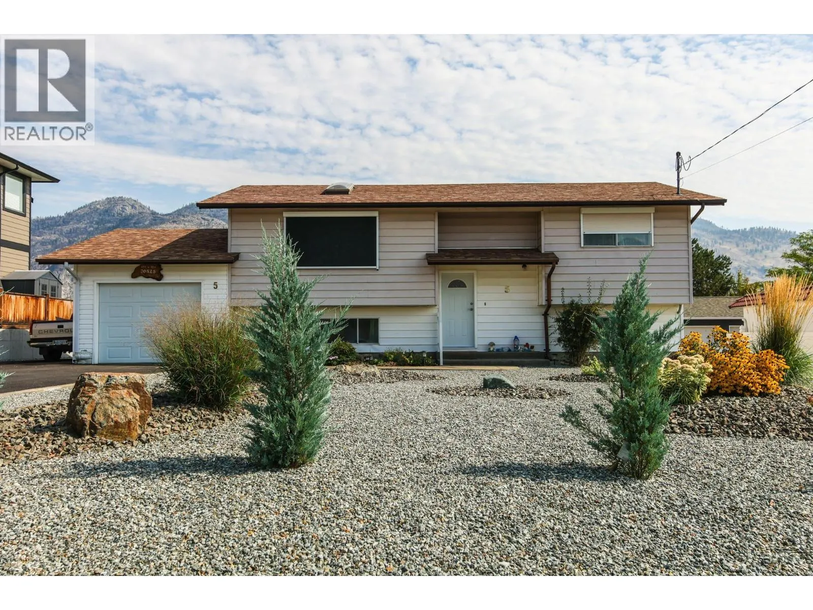 5 Mcintosh Court