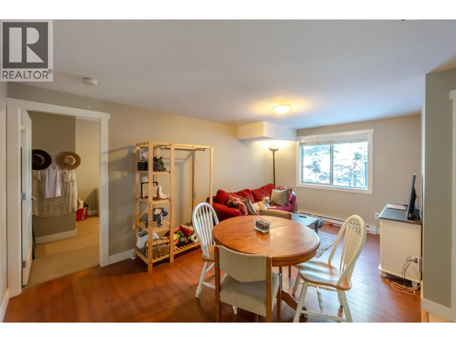 192 Nicola Place