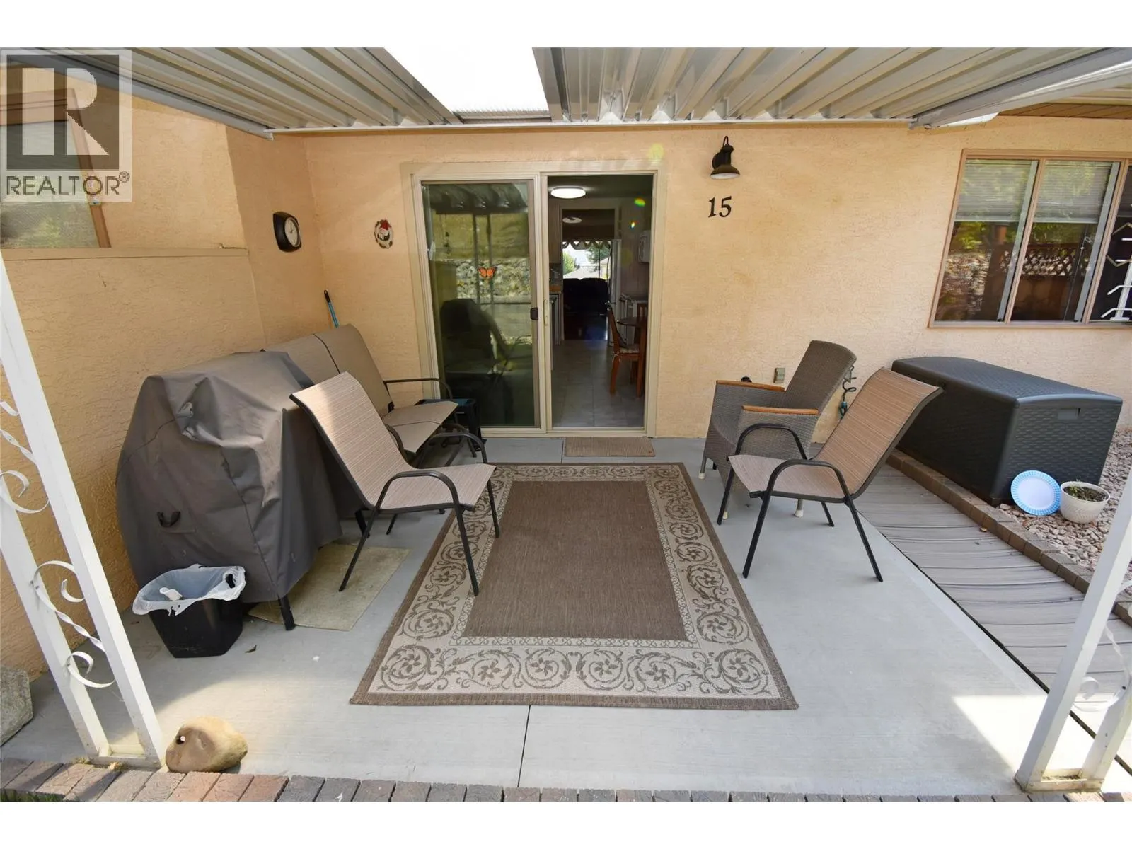 1001 30 Avenue Unit# 15