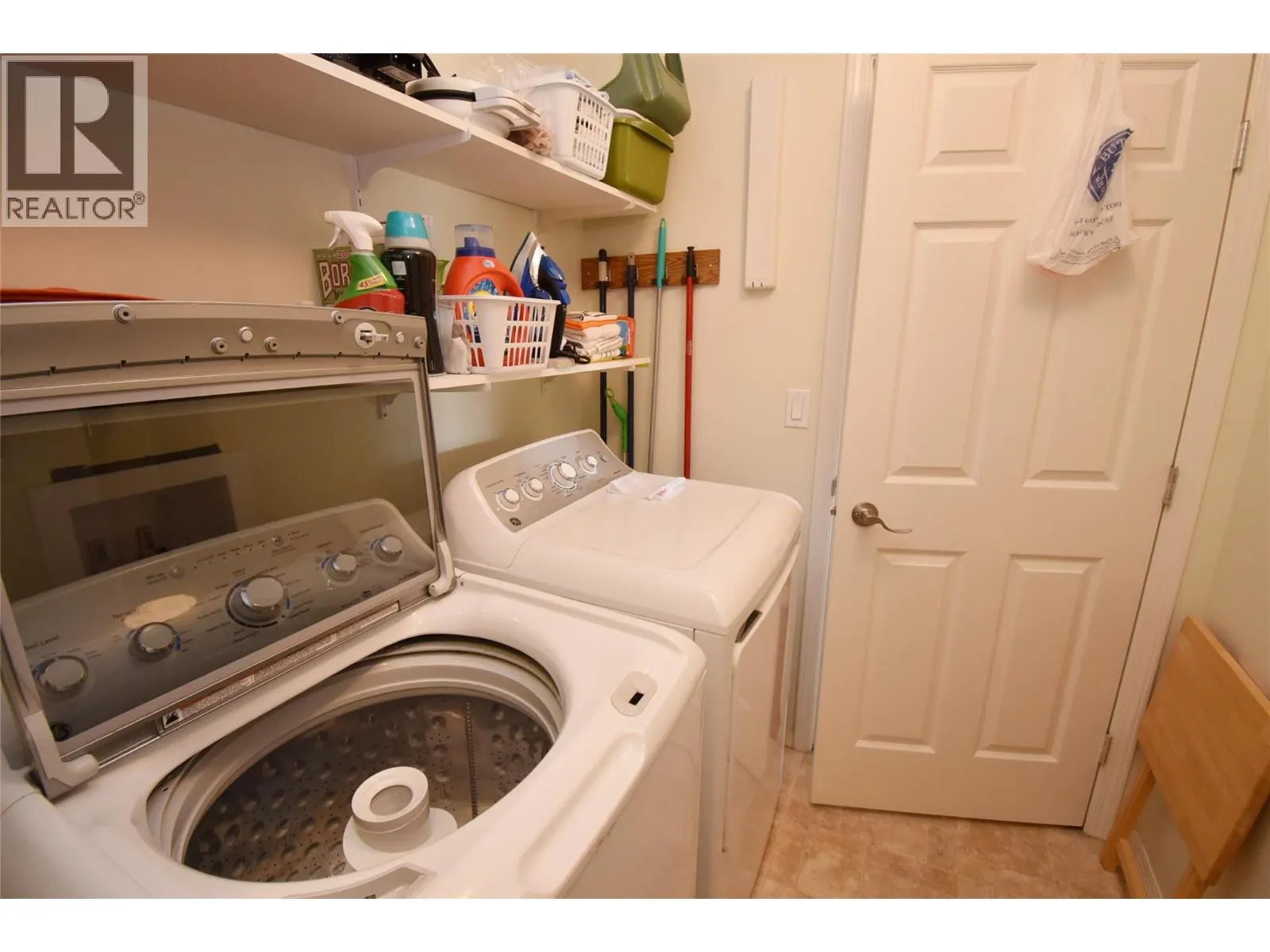 1001 30 Avenue Unit# 15