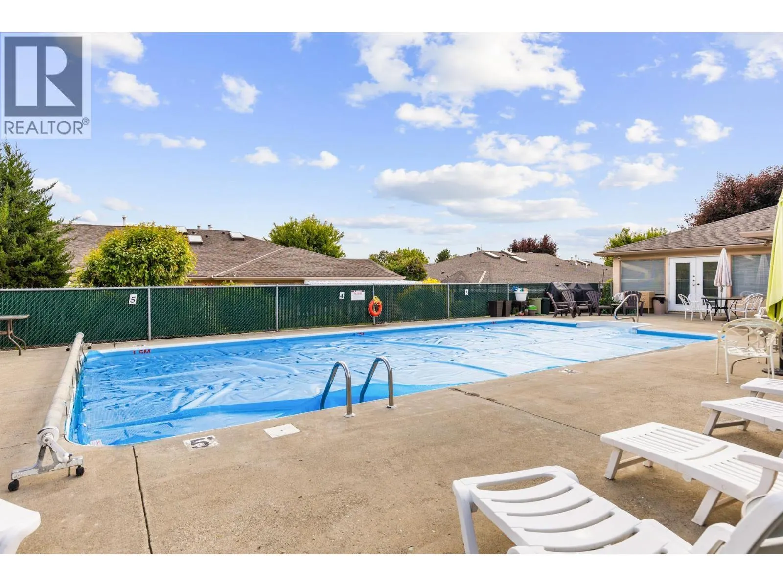 1001 30 Avenue Unit# 15