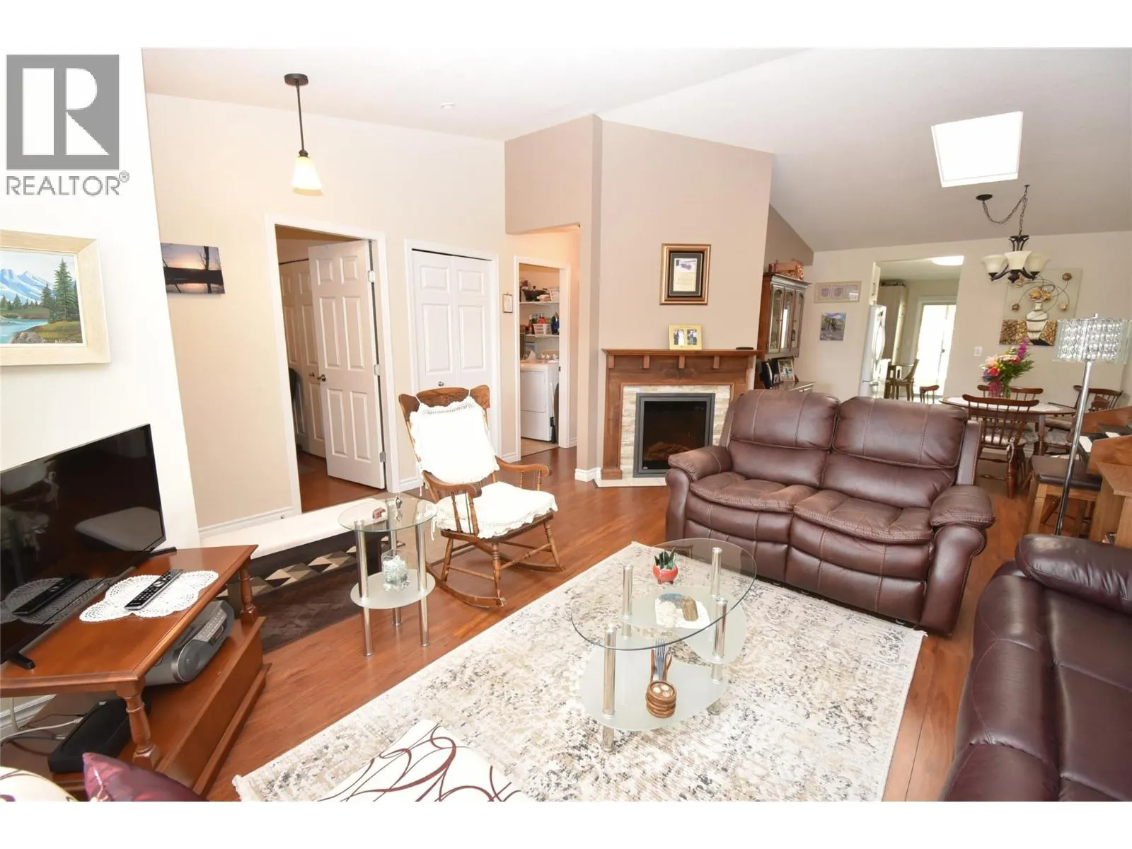 1001 30 Avenue Unit# 15