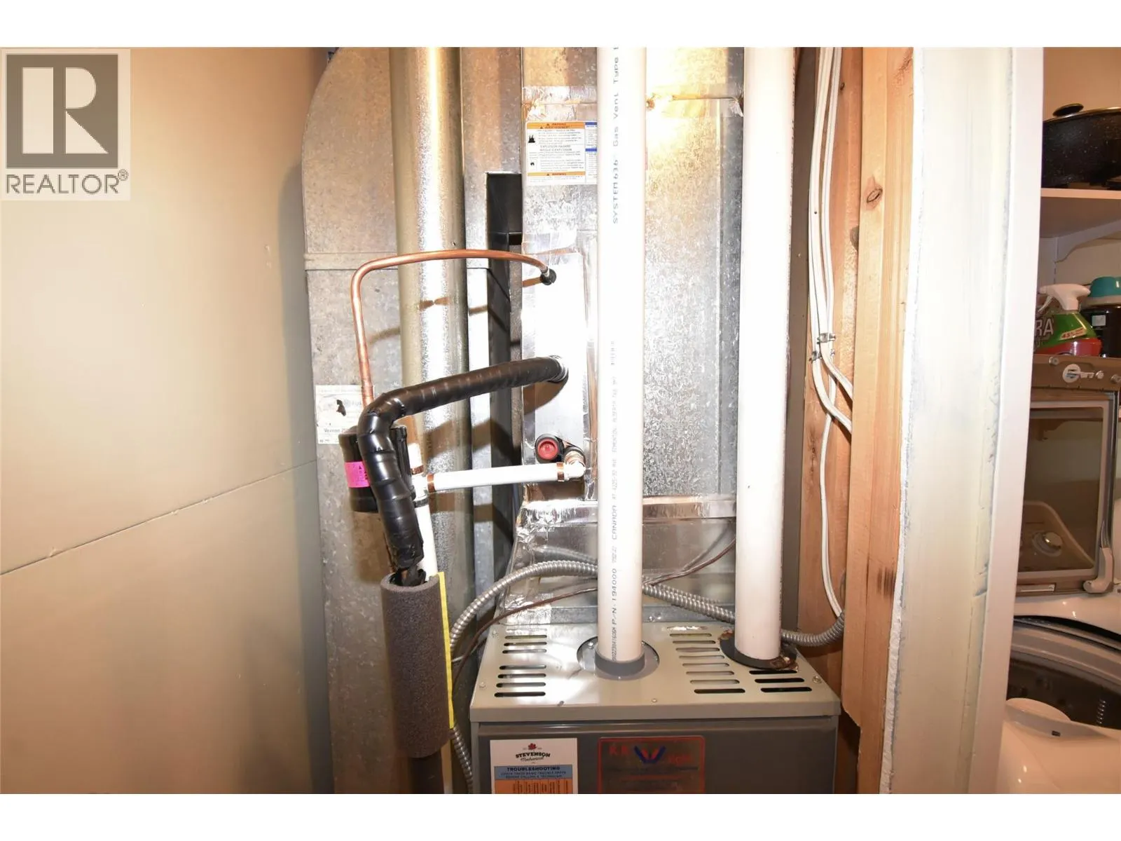 1001 30 Avenue Unit# 15