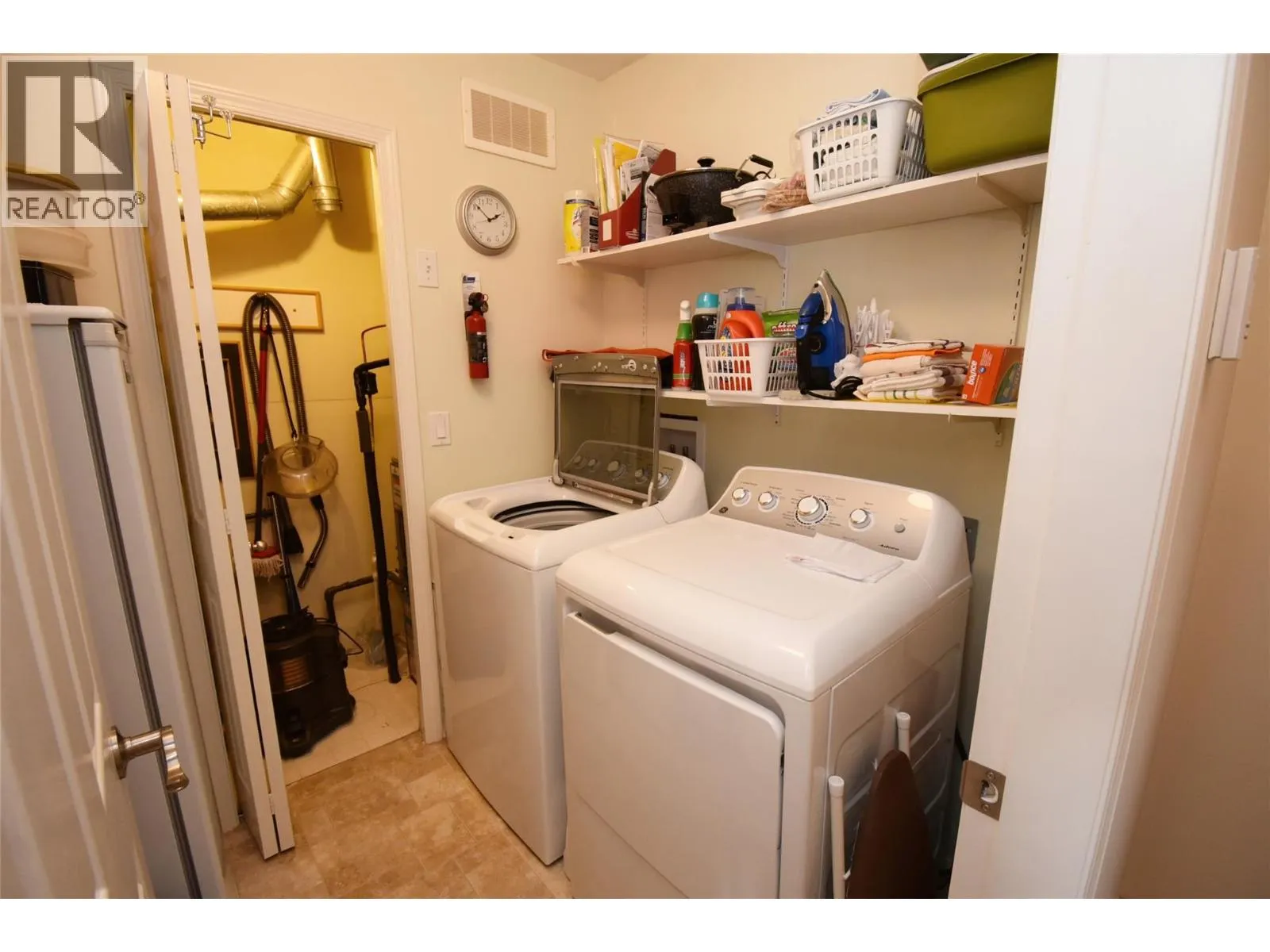 1001 30 Avenue Unit# 15