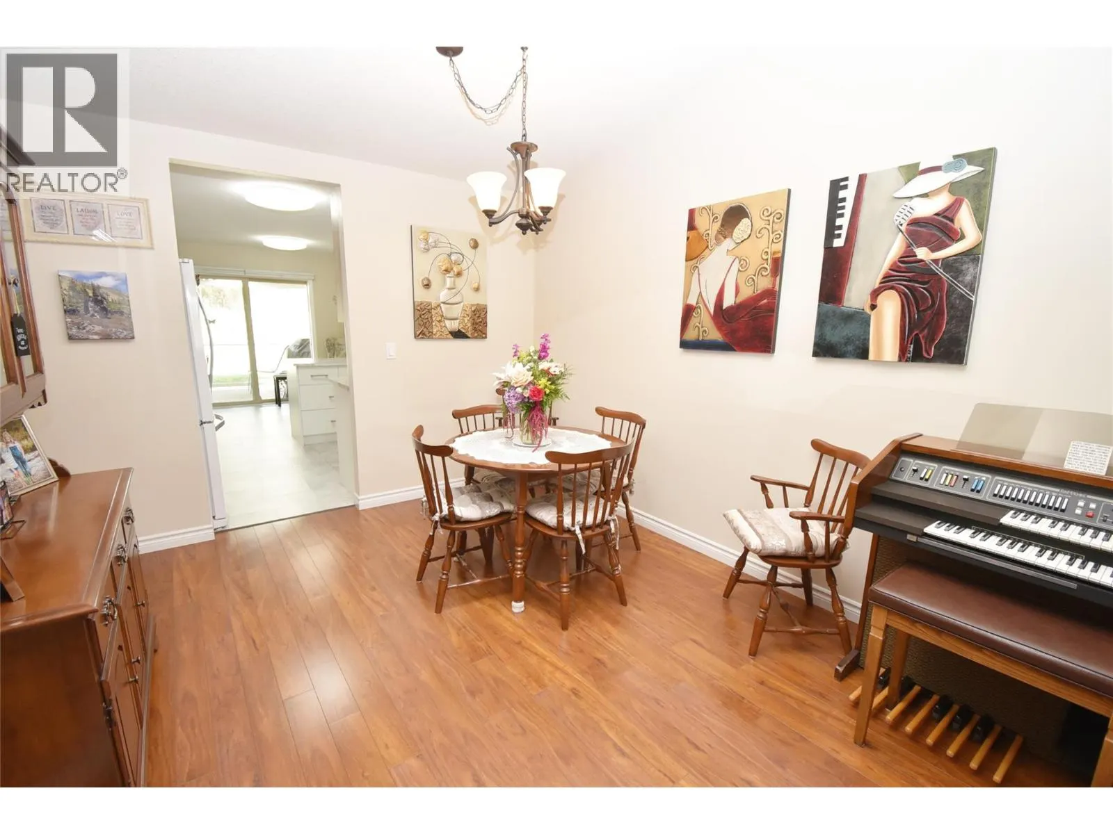 1001 30 Avenue Unit# 15