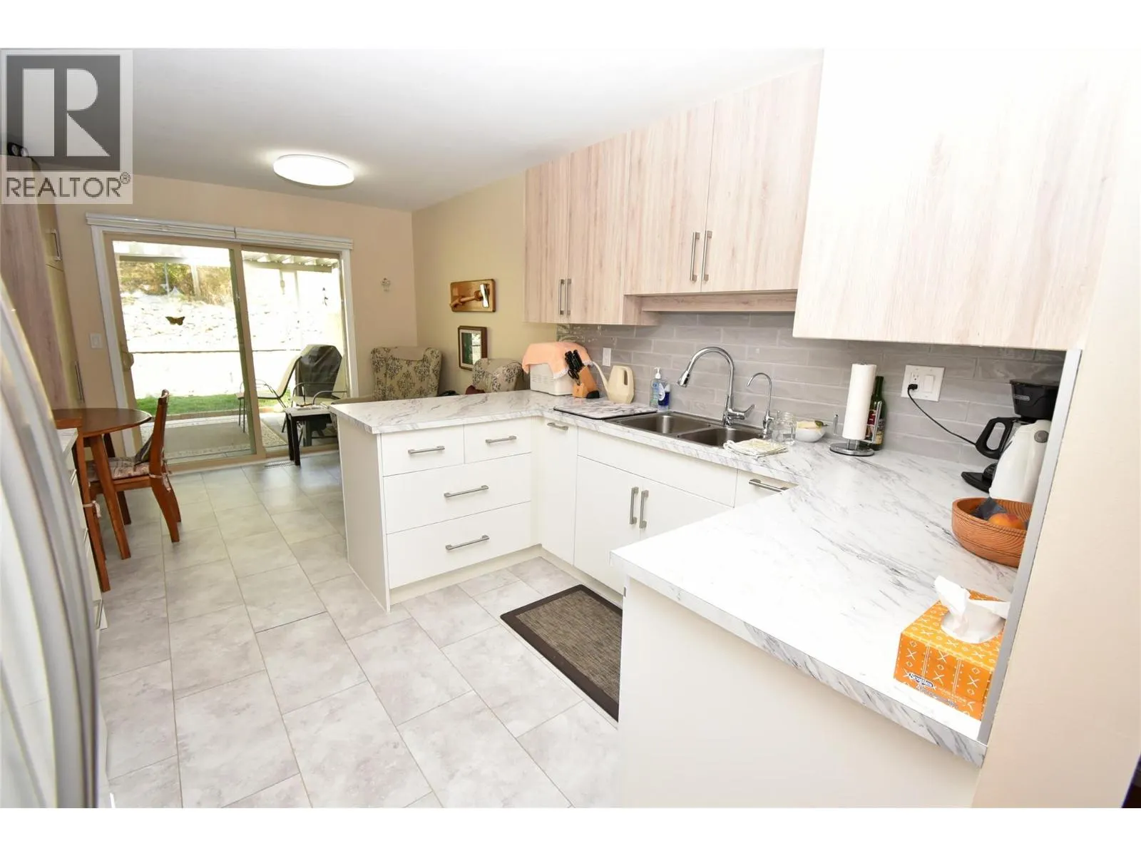 1001 30 Avenue Unit# 15