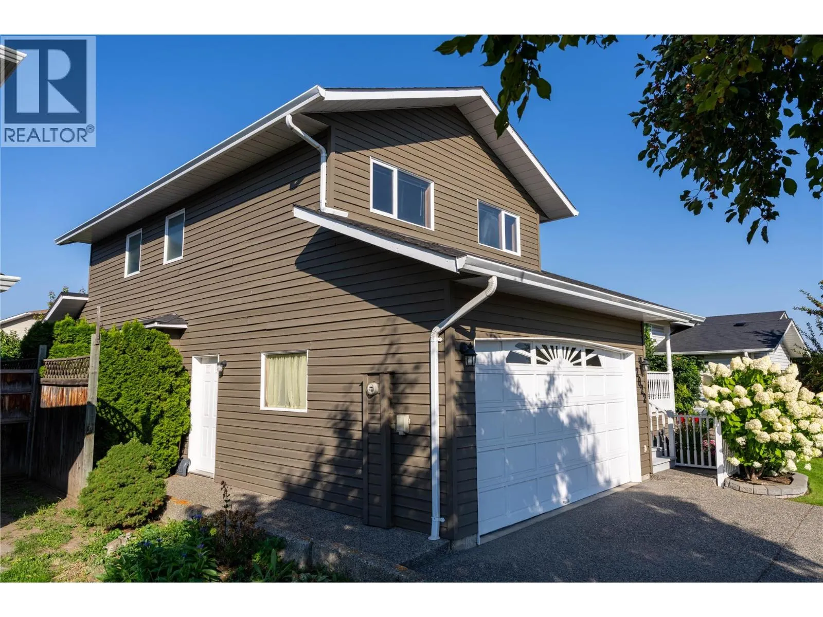 2022 TREMERTON Drive