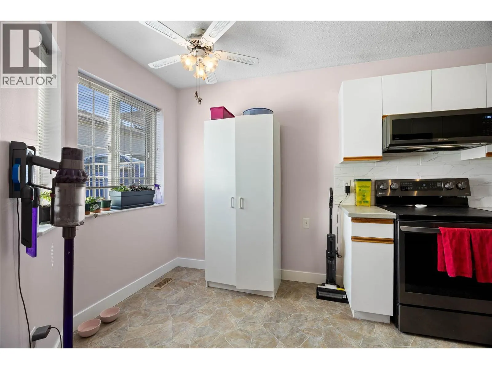 2020 ROBSON Place Unit# 25