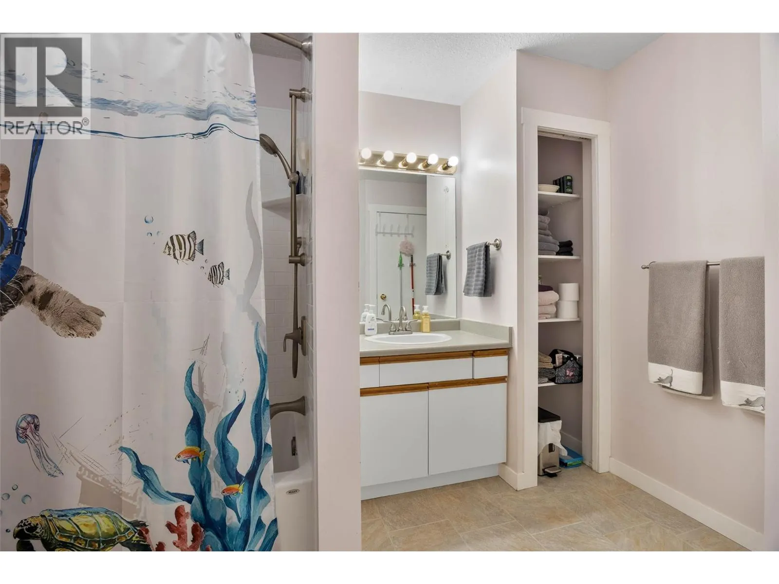 2020 ROBSON Place Unit# 25