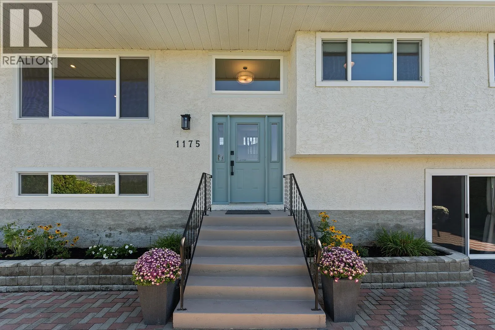 1175 Hillcrest Road
